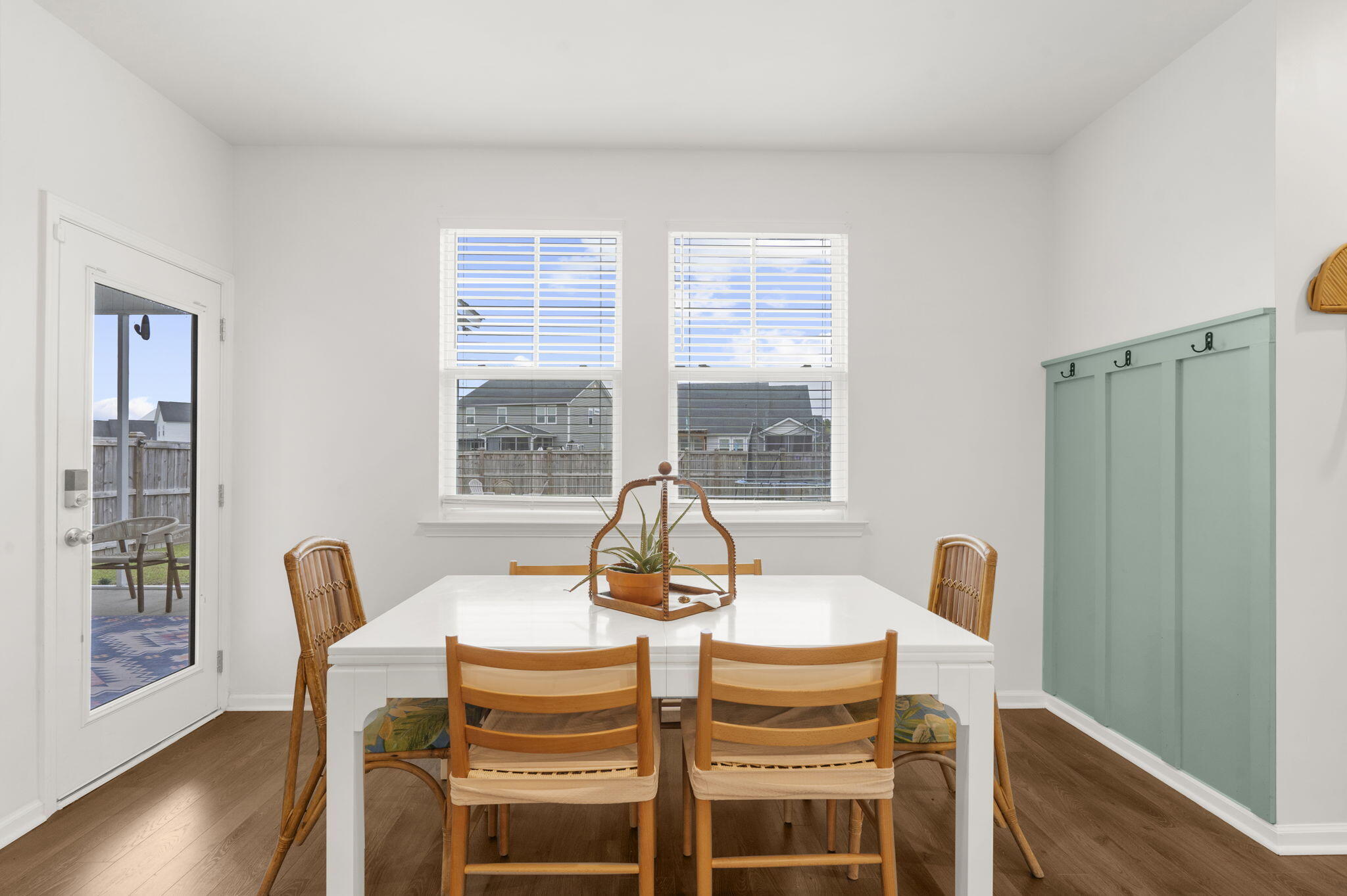 125 Garden Lily Lane