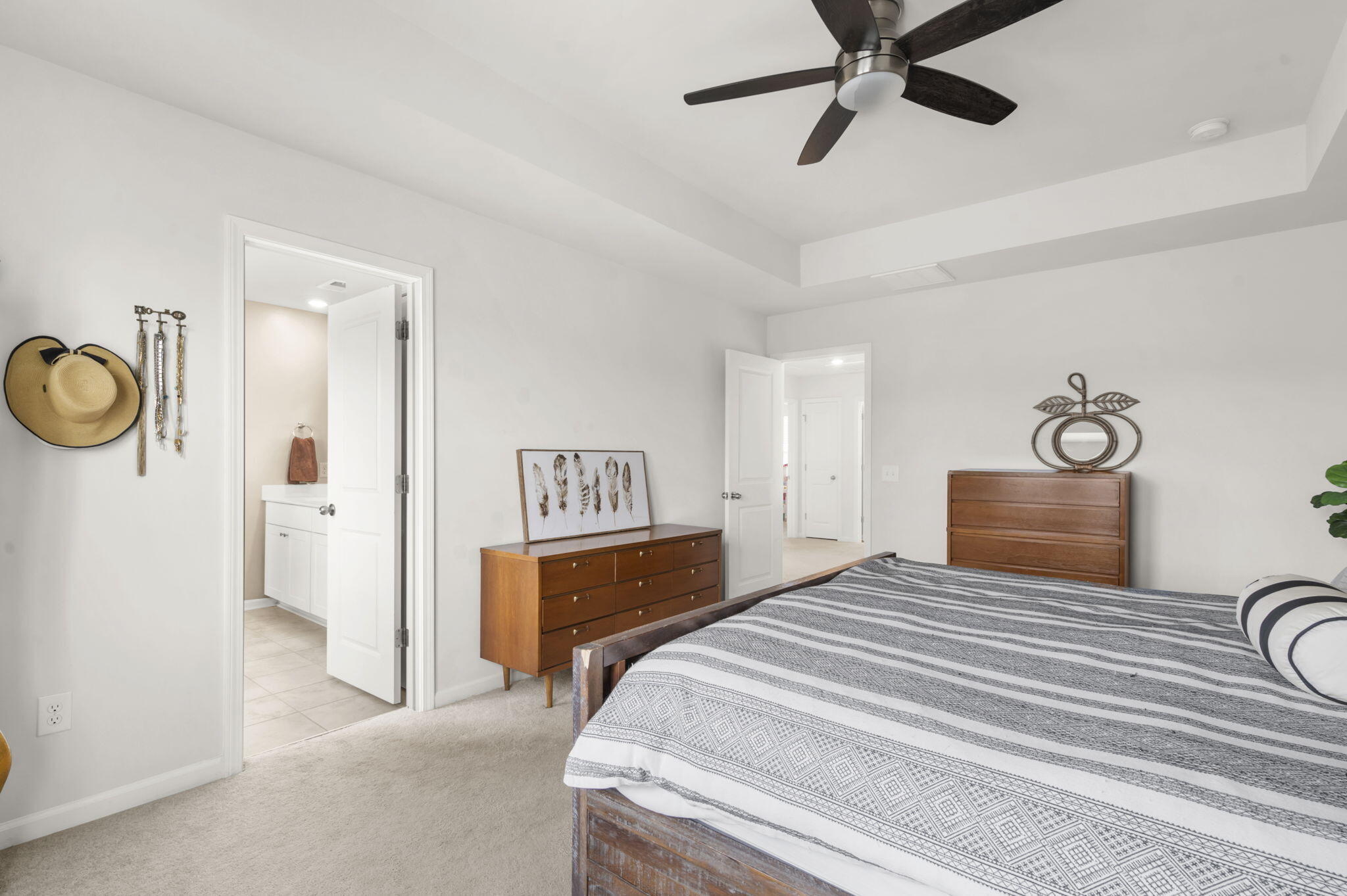 125 Garden Lily Lane