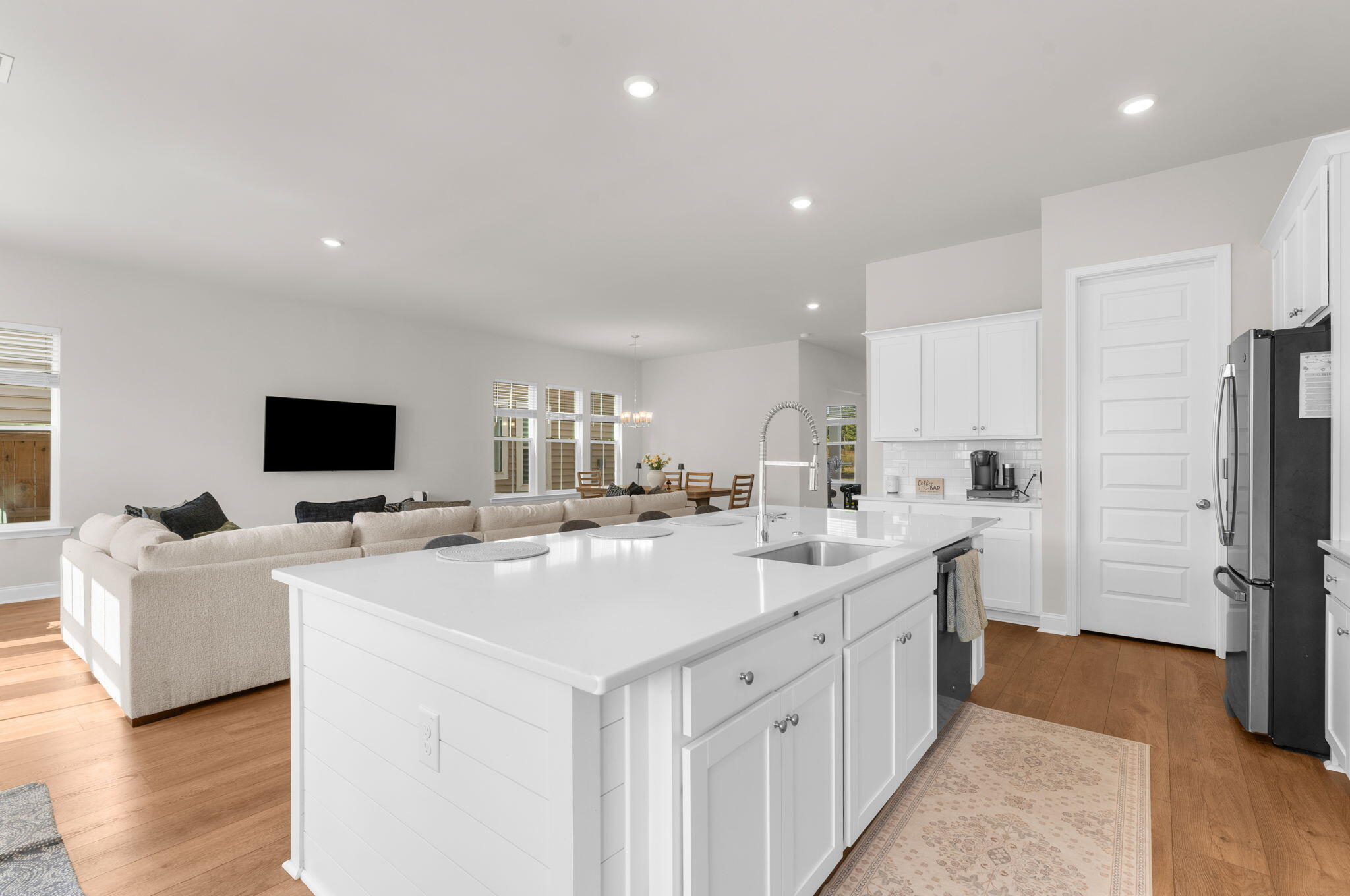 1086 Scotch Bonnet Way