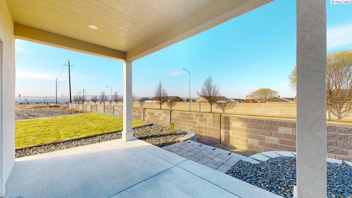 618 Caridad Court