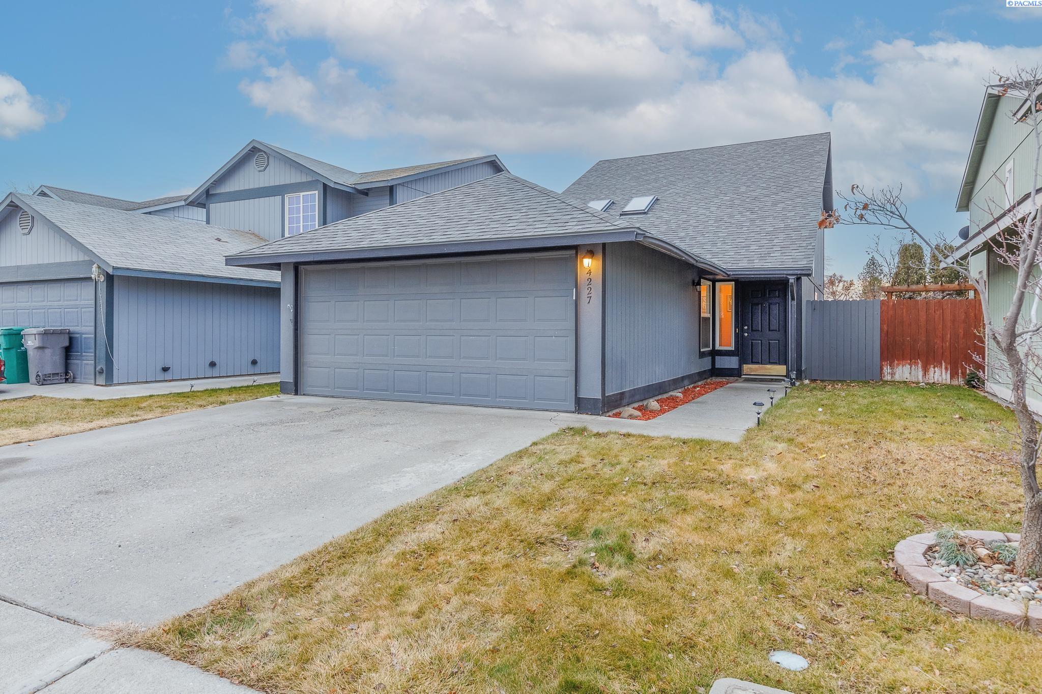 4227 W John Day Pl