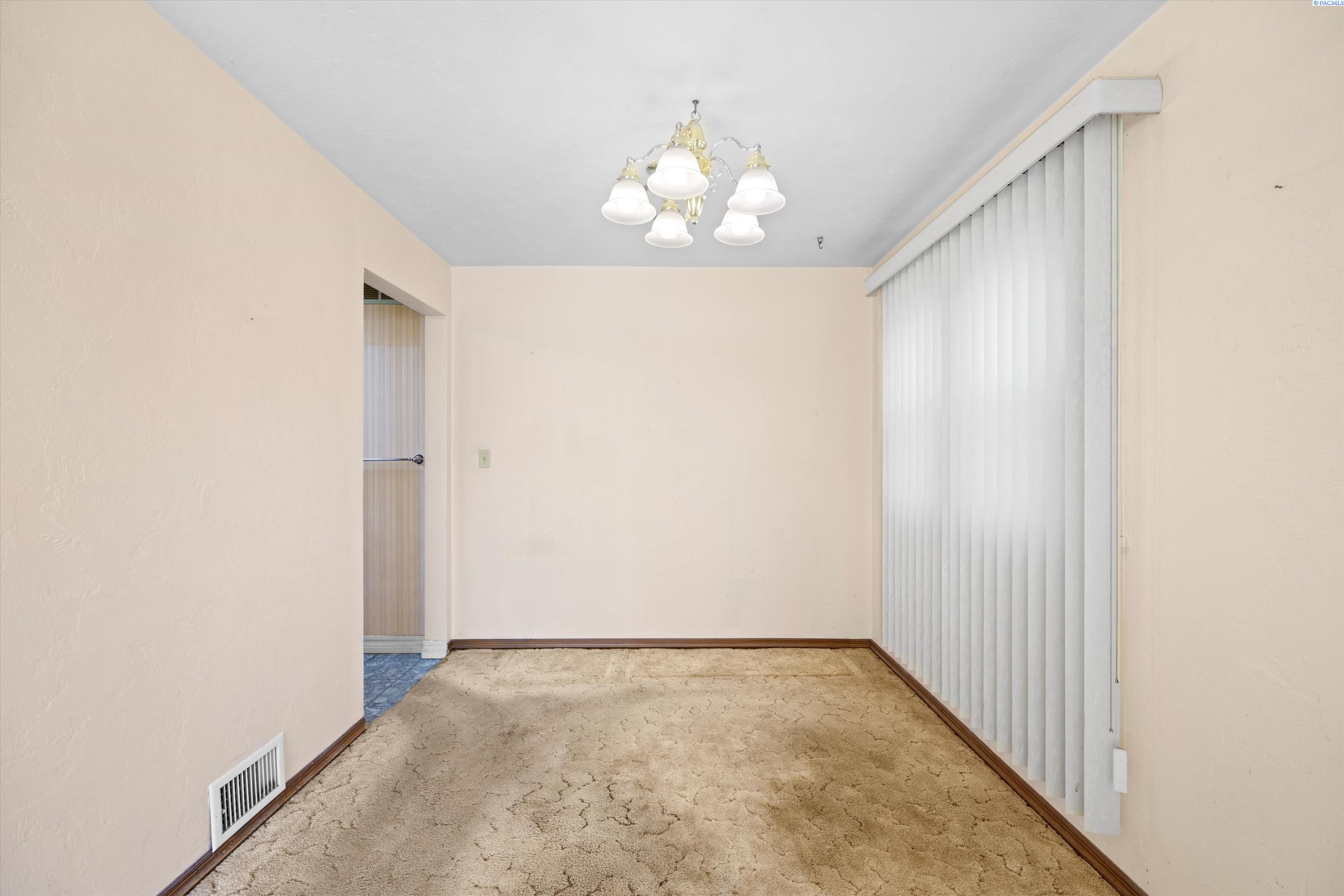 1619 W Yakima St.