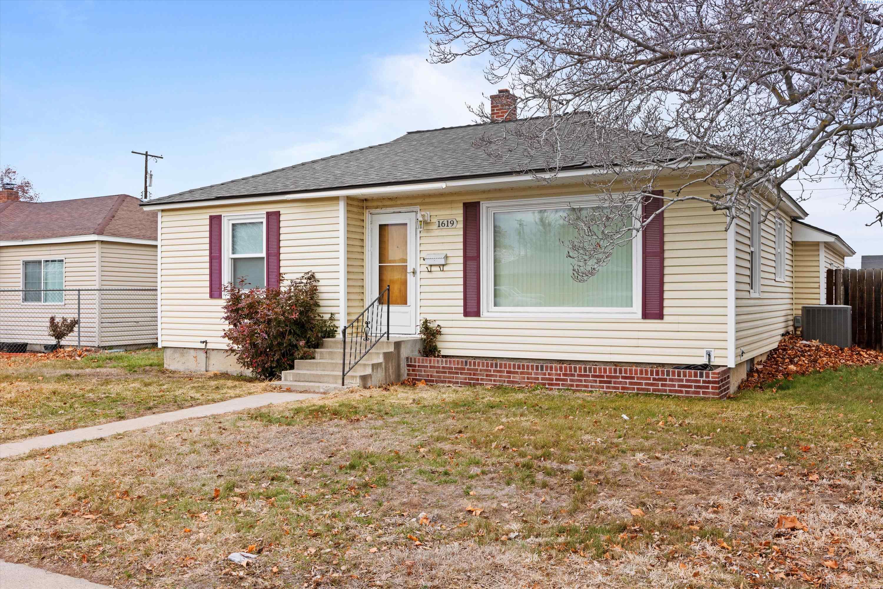 1619 W Yakima St.