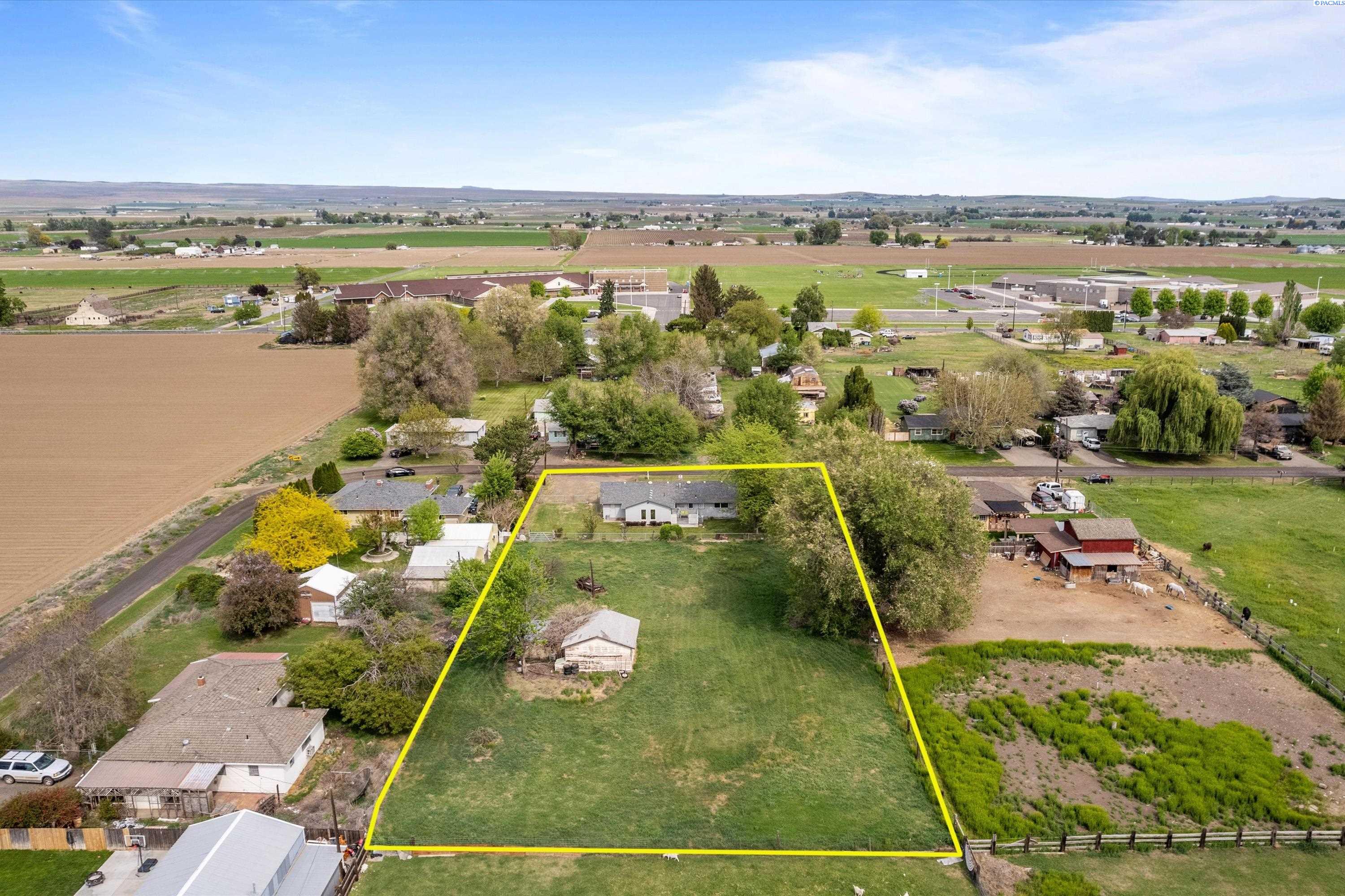 1109 Mcclain Dr.