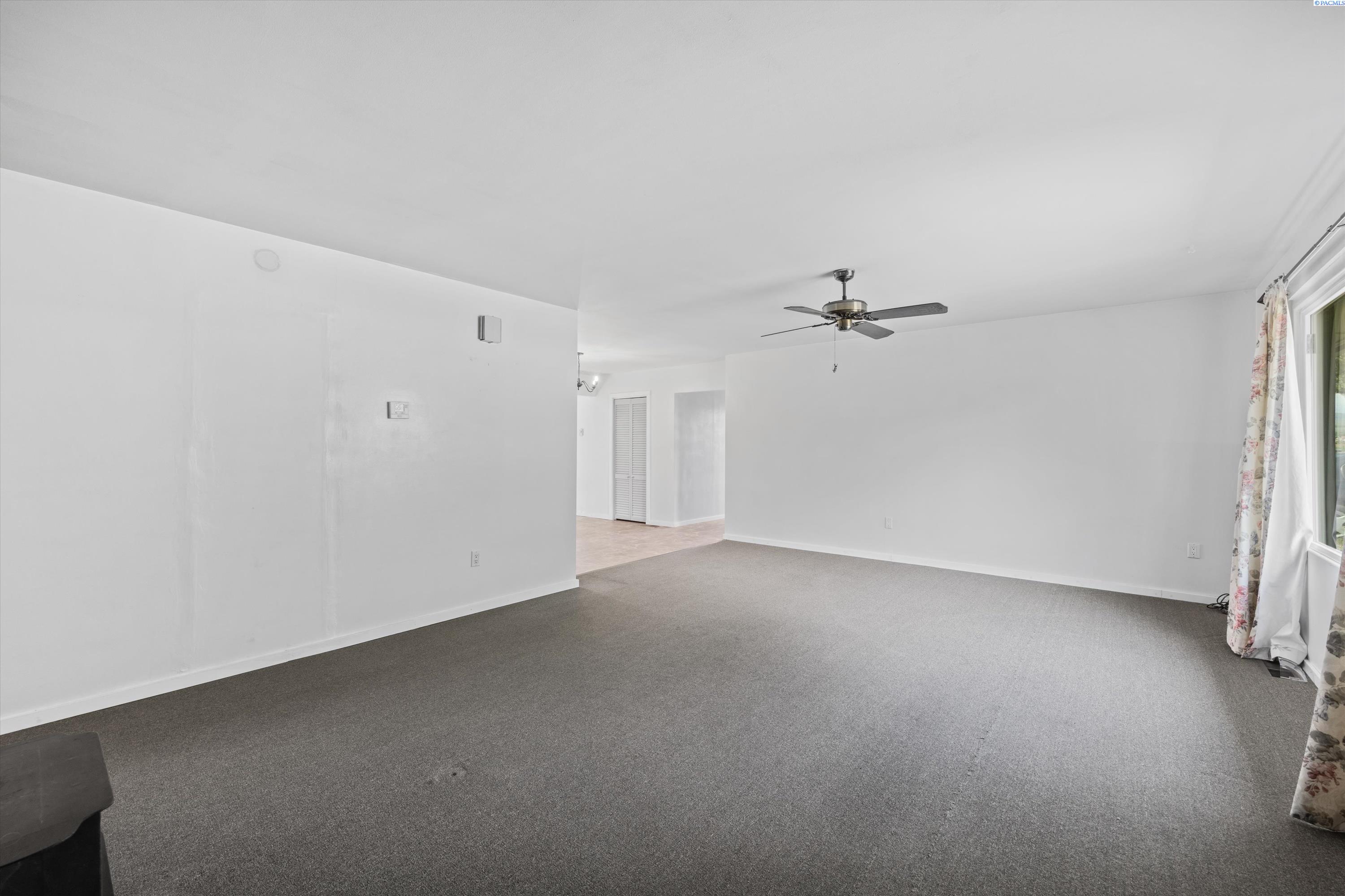 1109 Mcclain Dr.