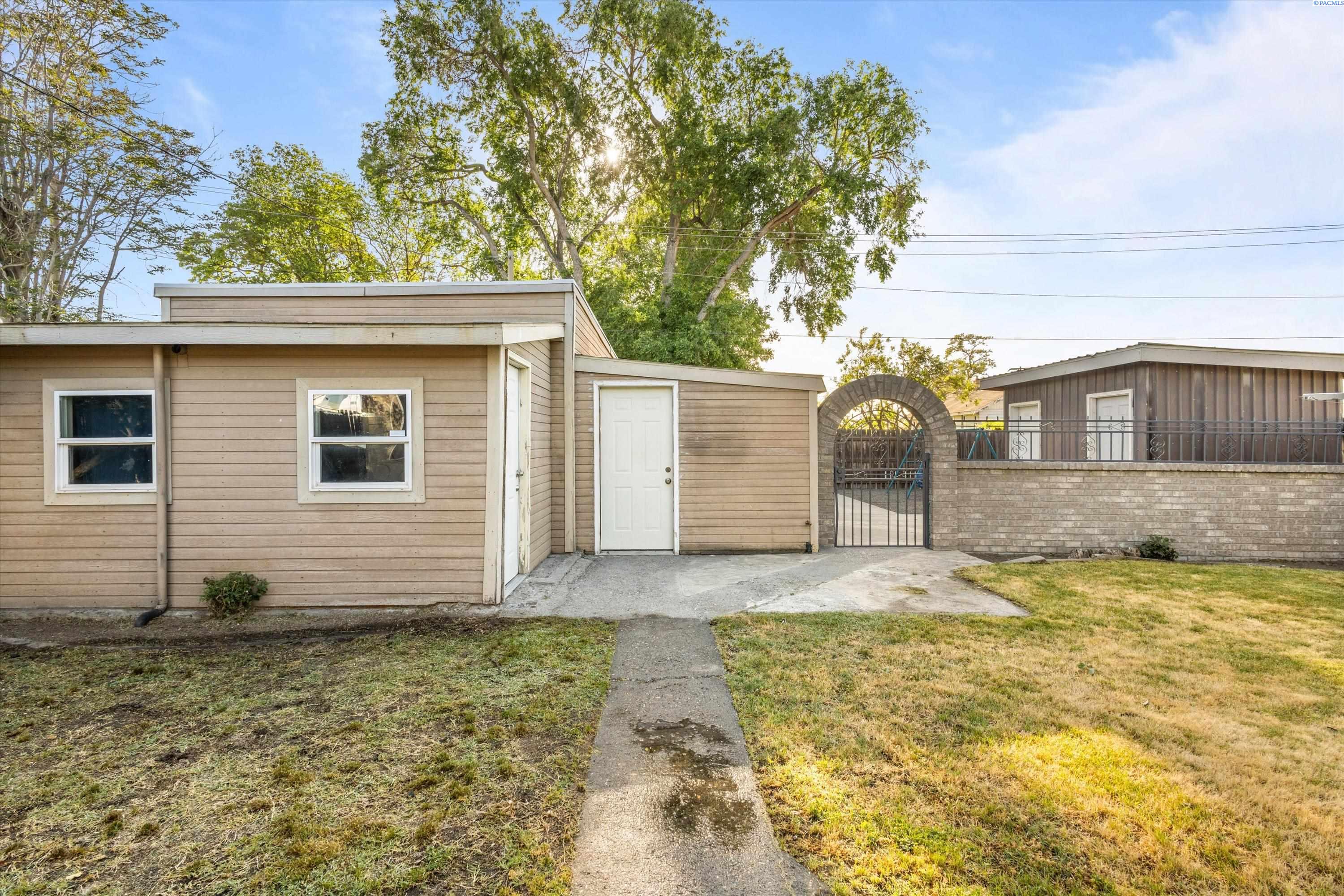 907 S Myrtle Ave.