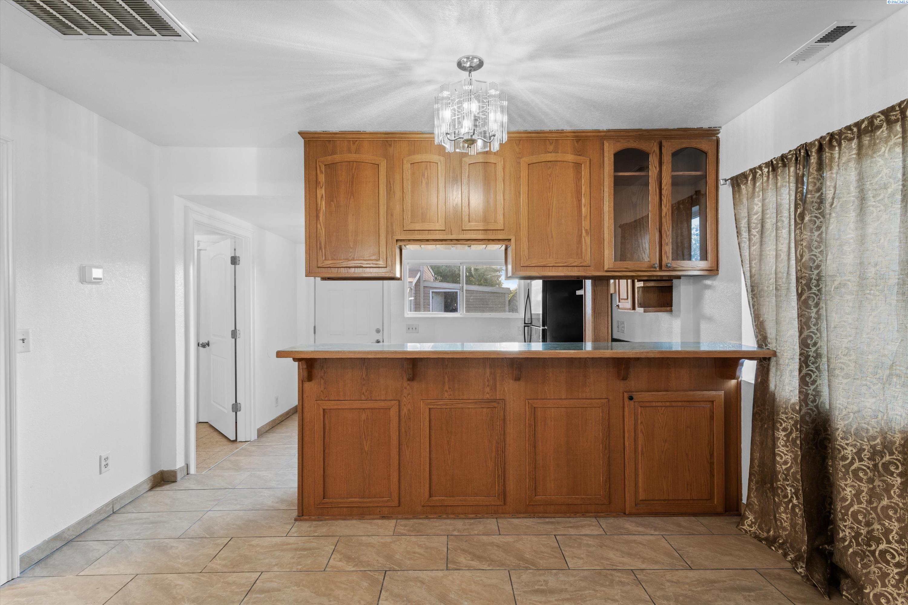 907 S Myrtle Ave.