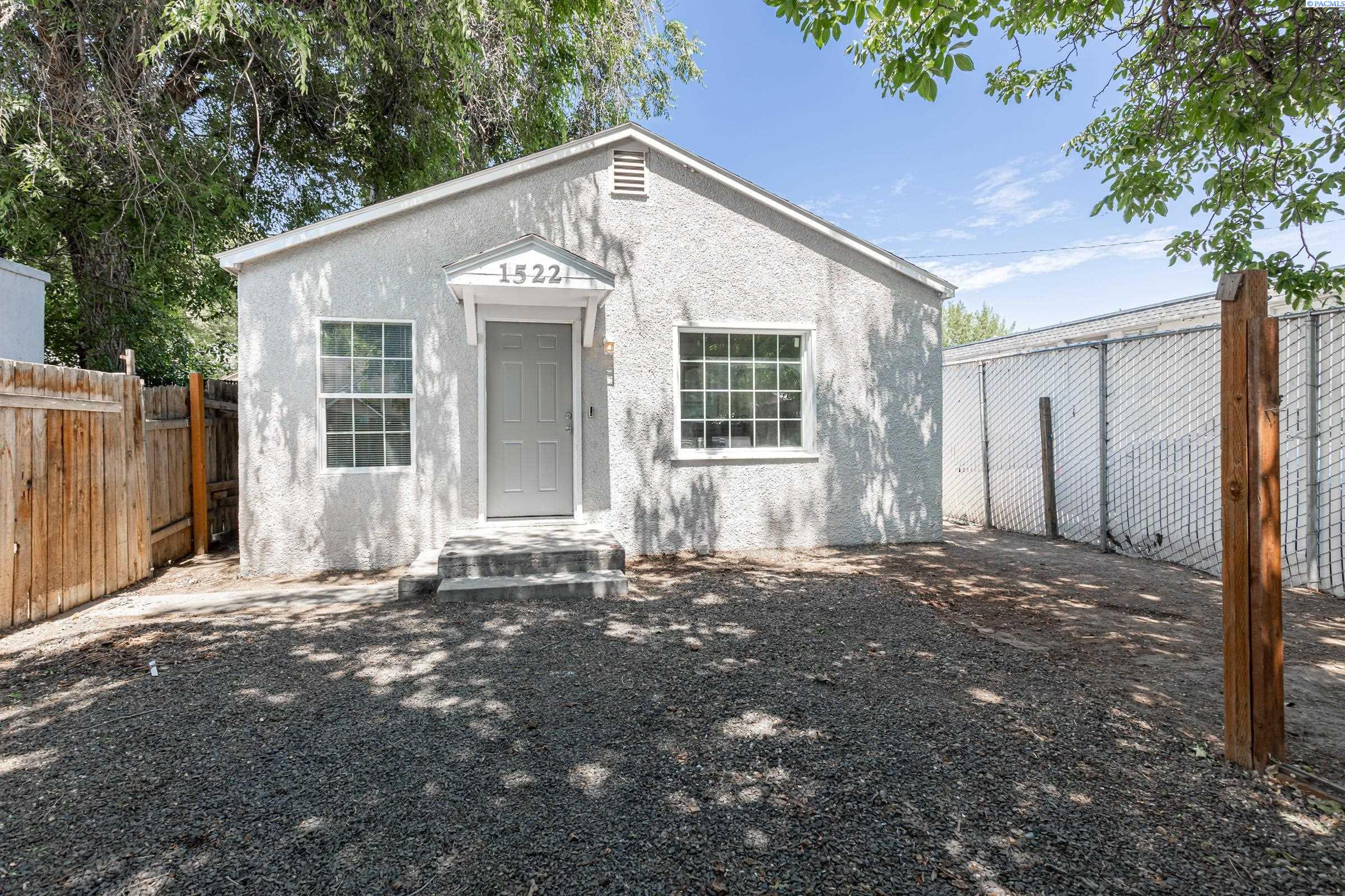 1522 W 4th ave