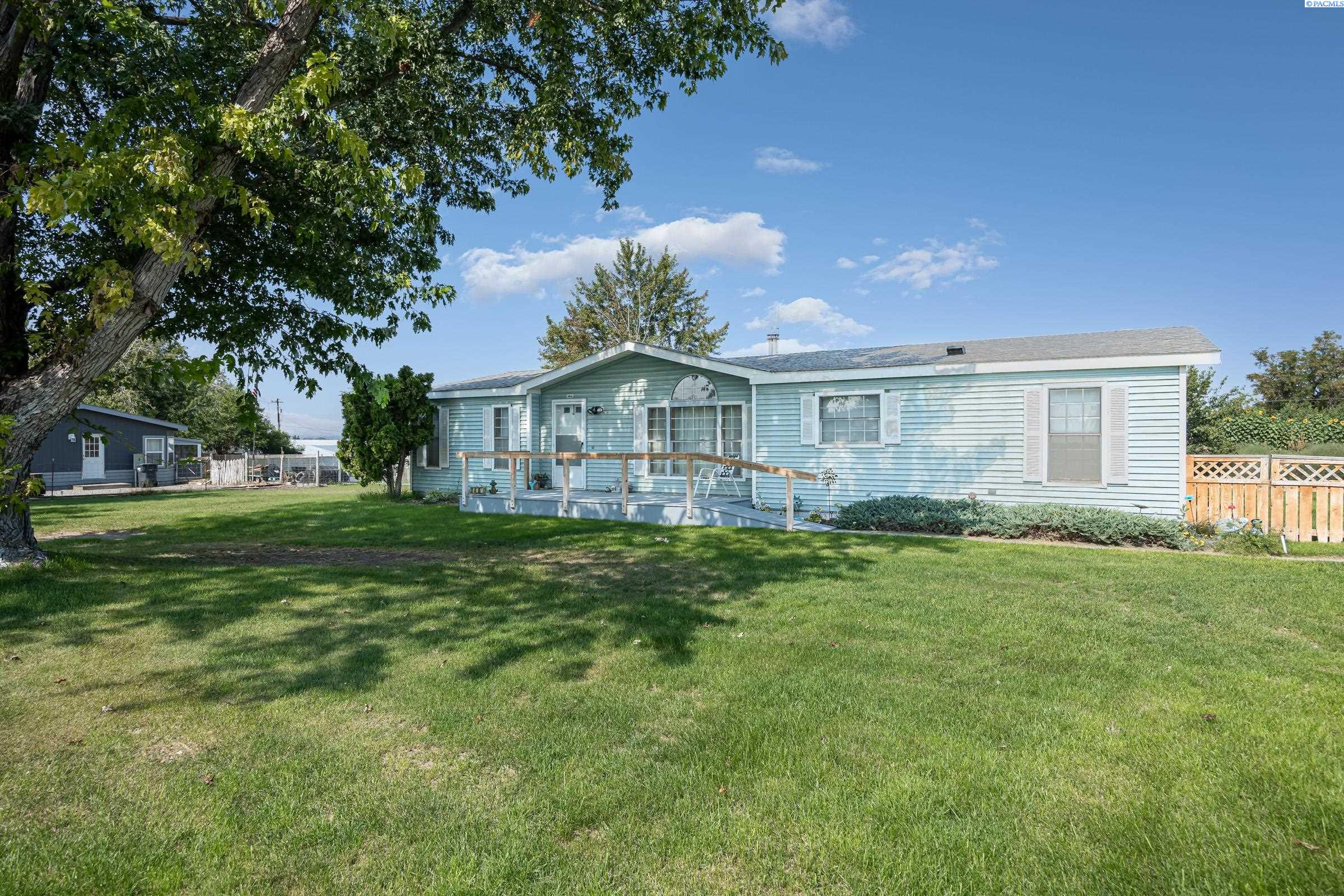 346 Reinken Blvd