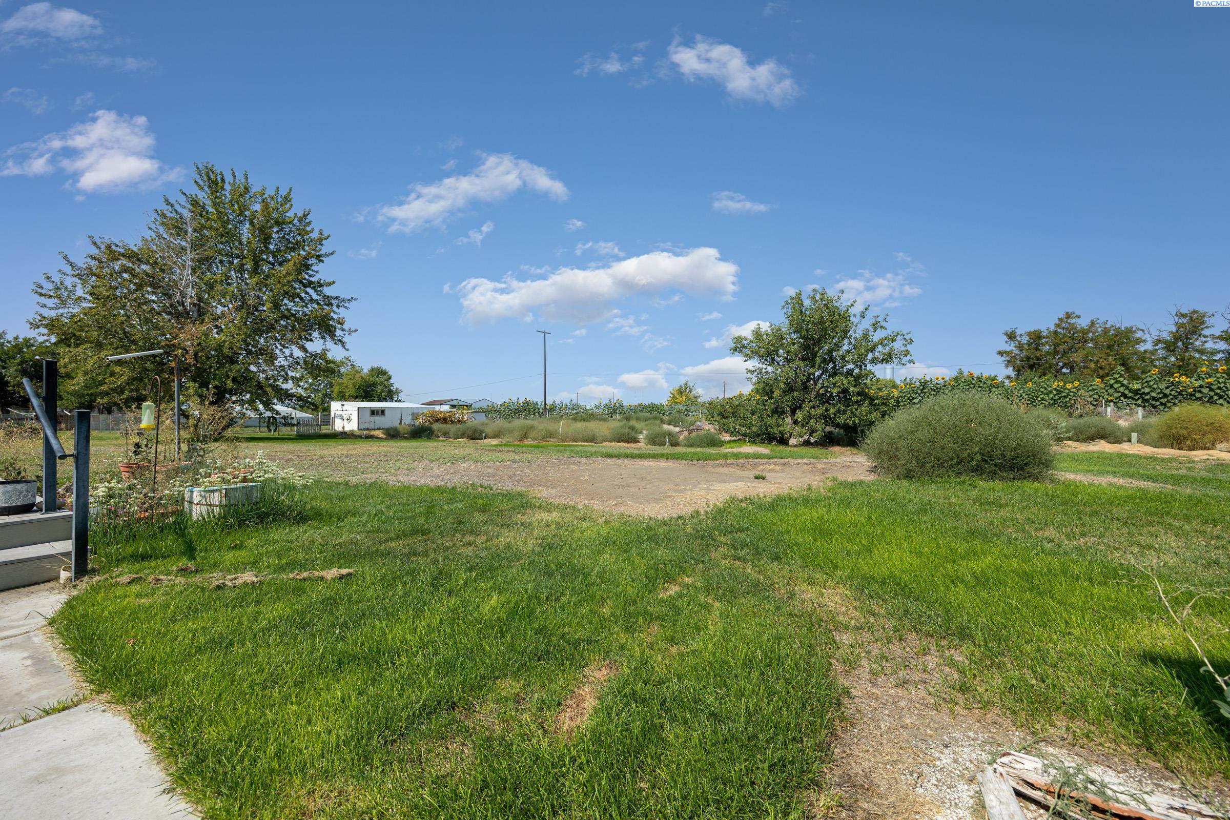 346 Reinken Blvd