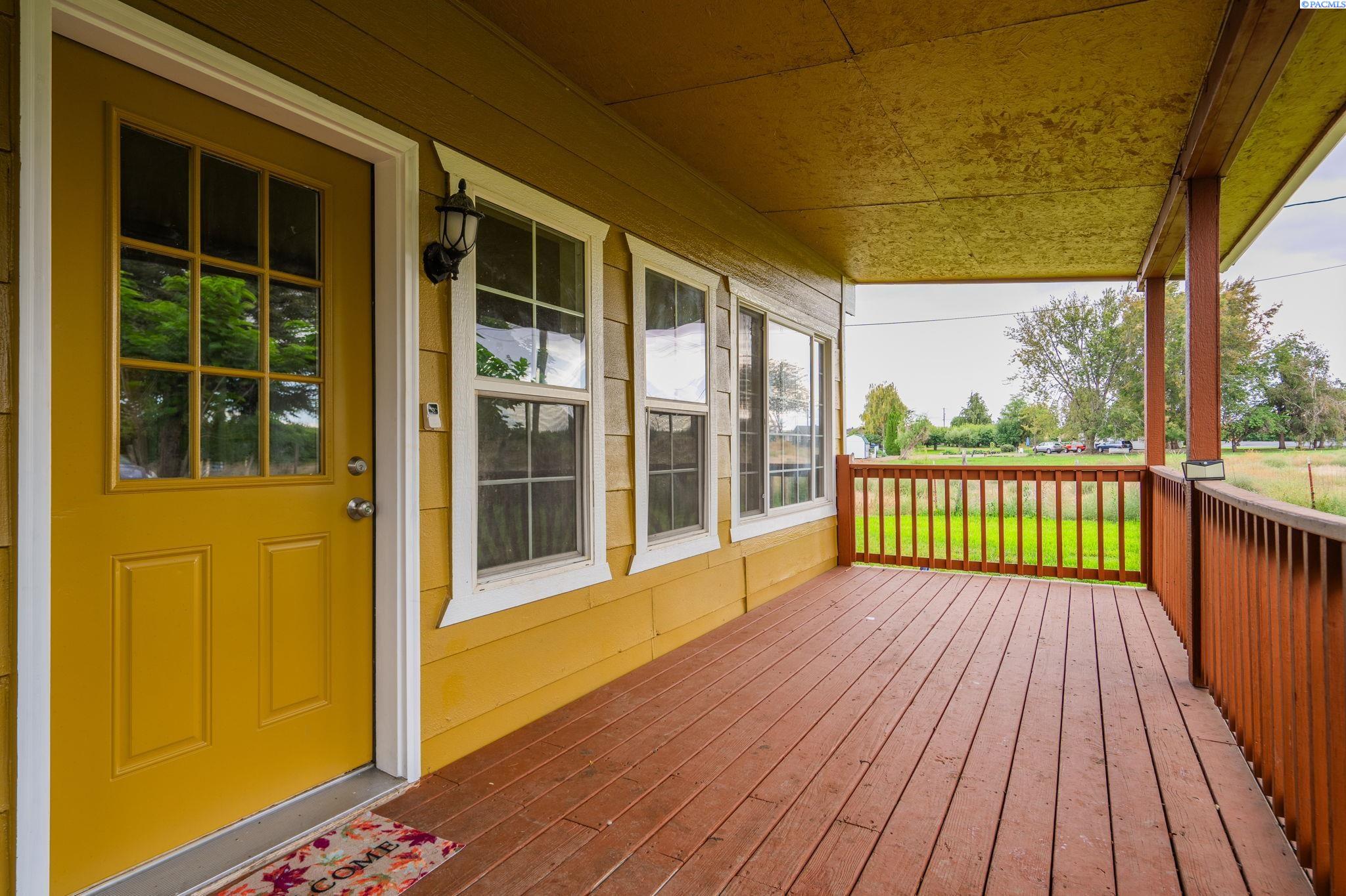 581 Pavement Rd