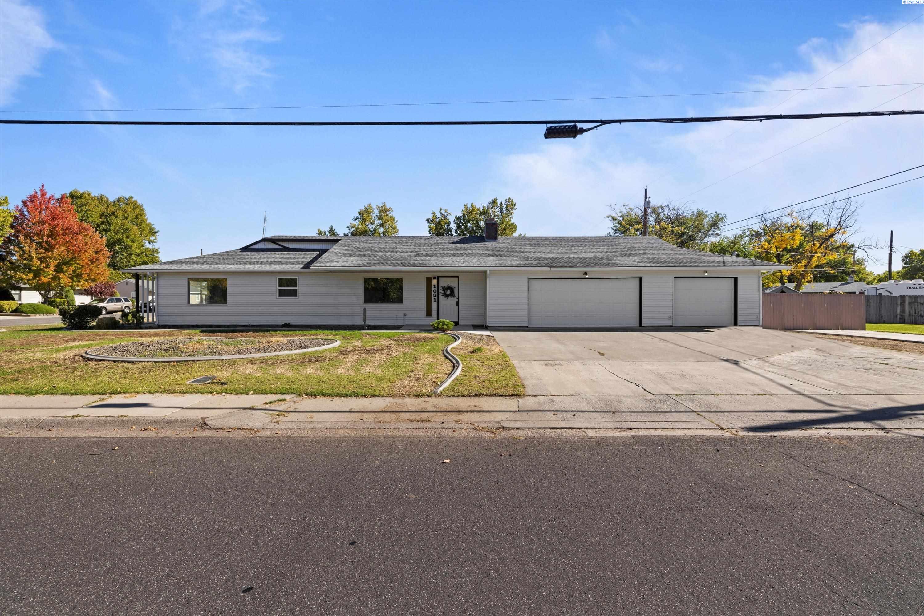 1031 Cedar Ave