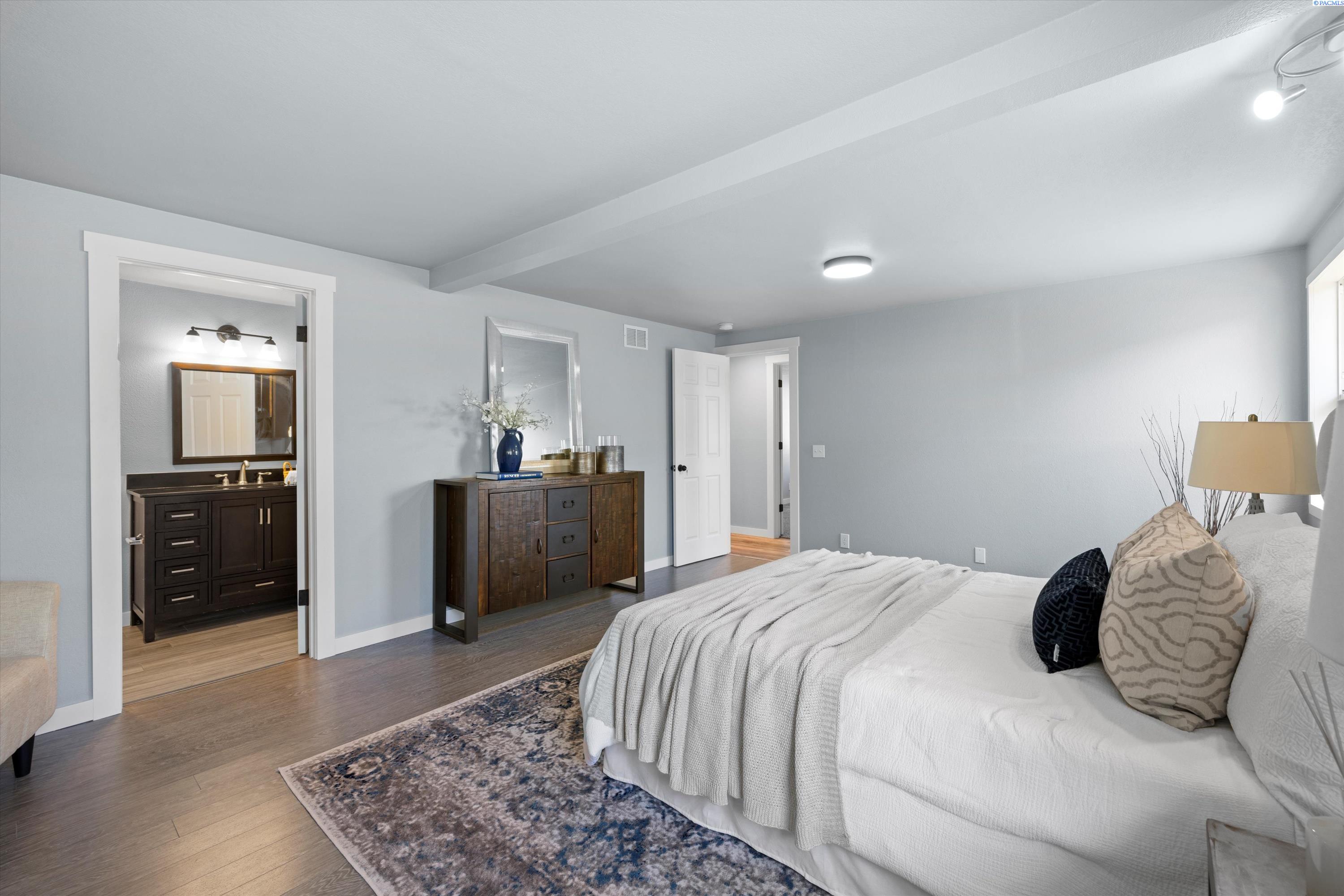 1031 Cedar Ave