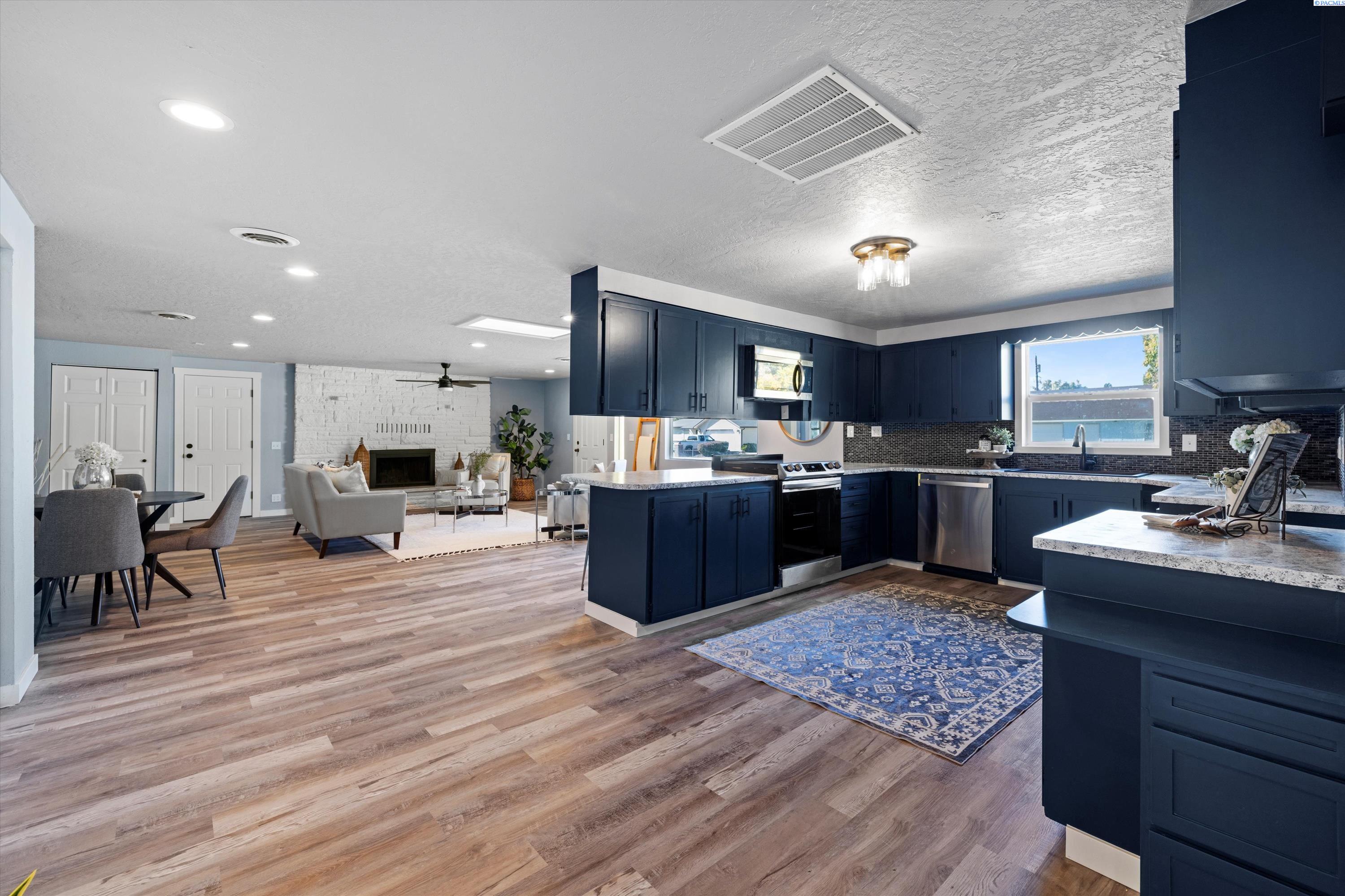 1031 Cedar Ave