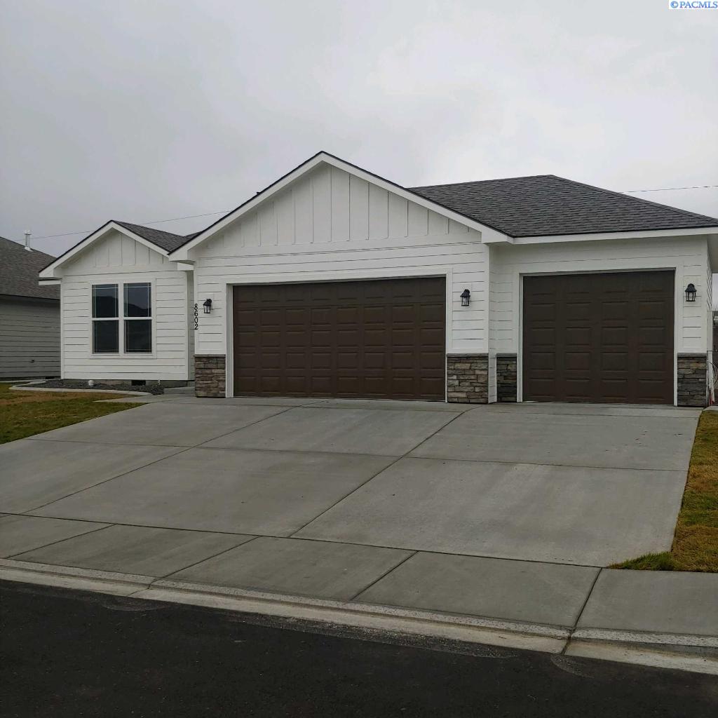 8602 Silver Mound Dr