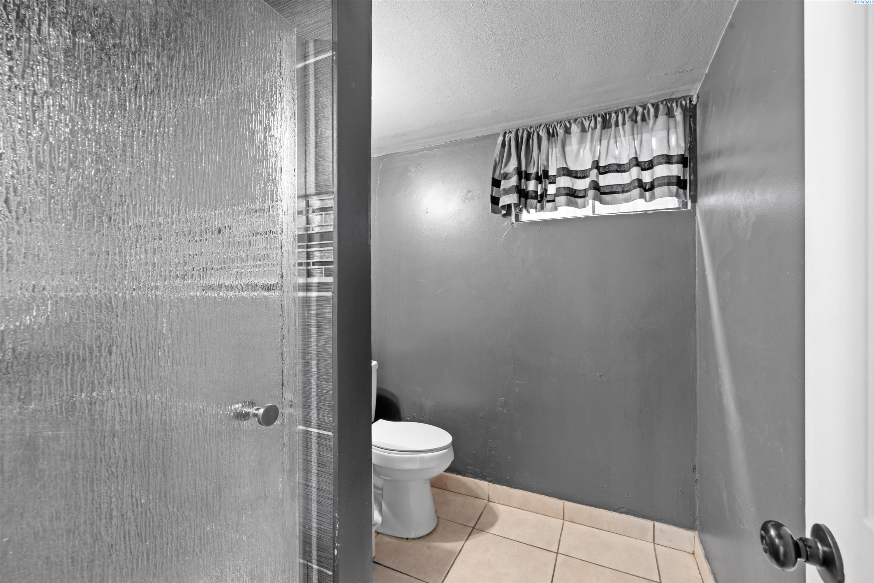 1104 N 7th Ave