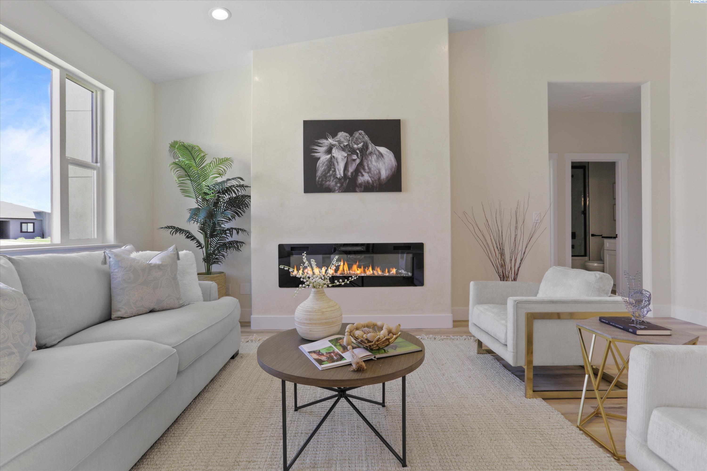614 Caridad CT