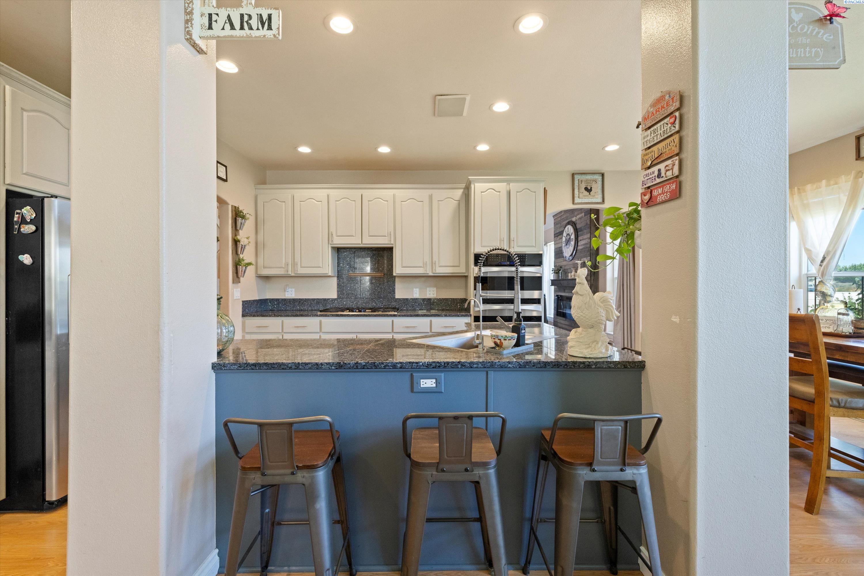5832 Overton Rd