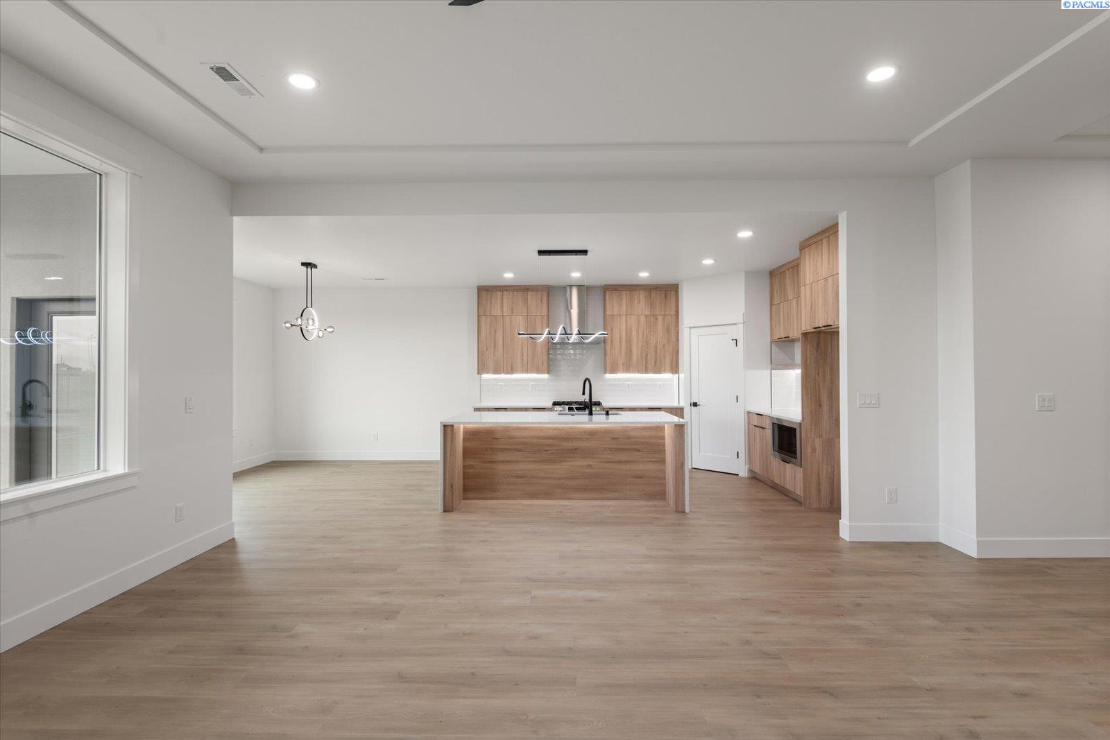 3736 Morningside Parkway Unit: Lot96