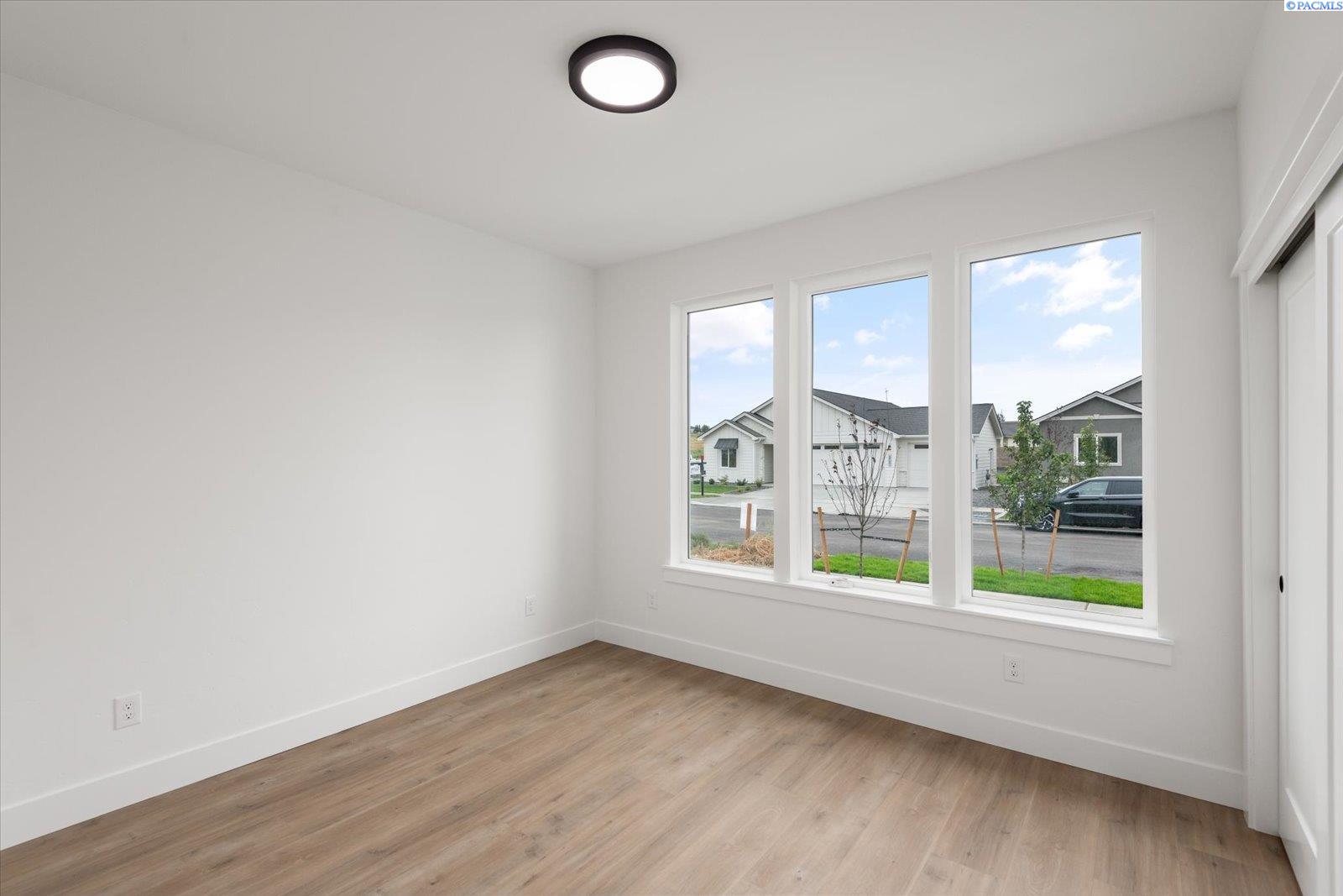 3736 Morningside Parkway Unit: Lot96