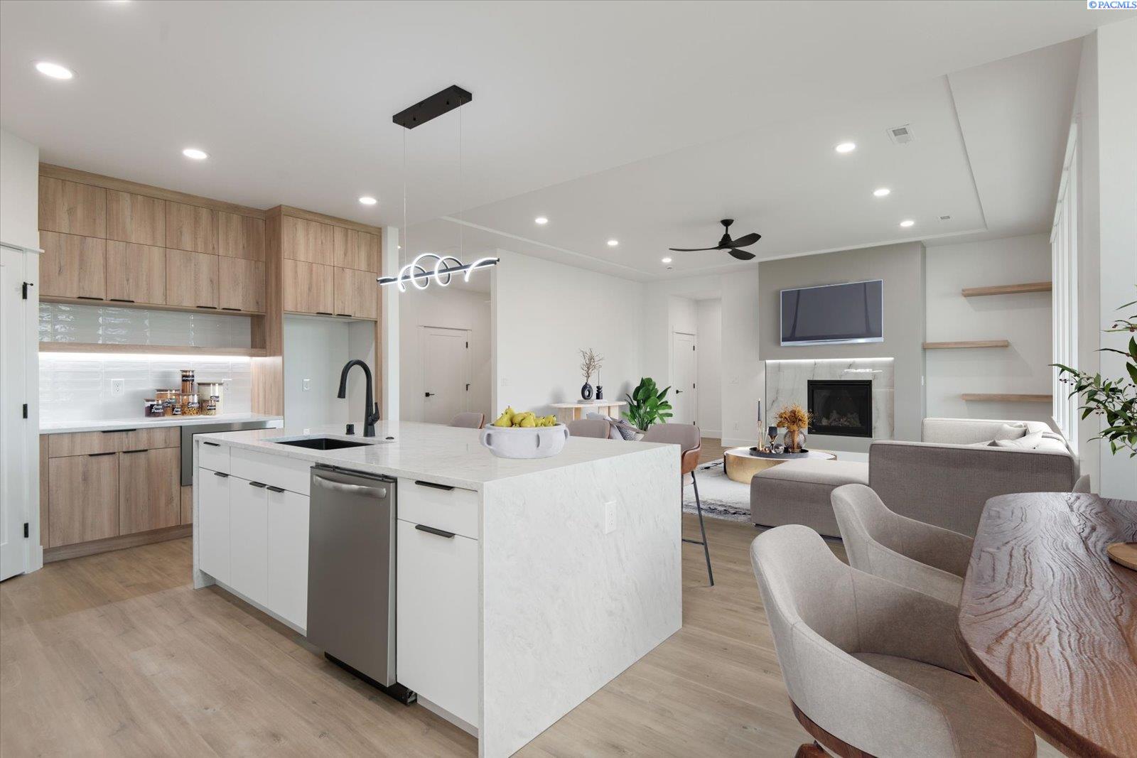 3736 Morningside Parkway Unit: Lot96