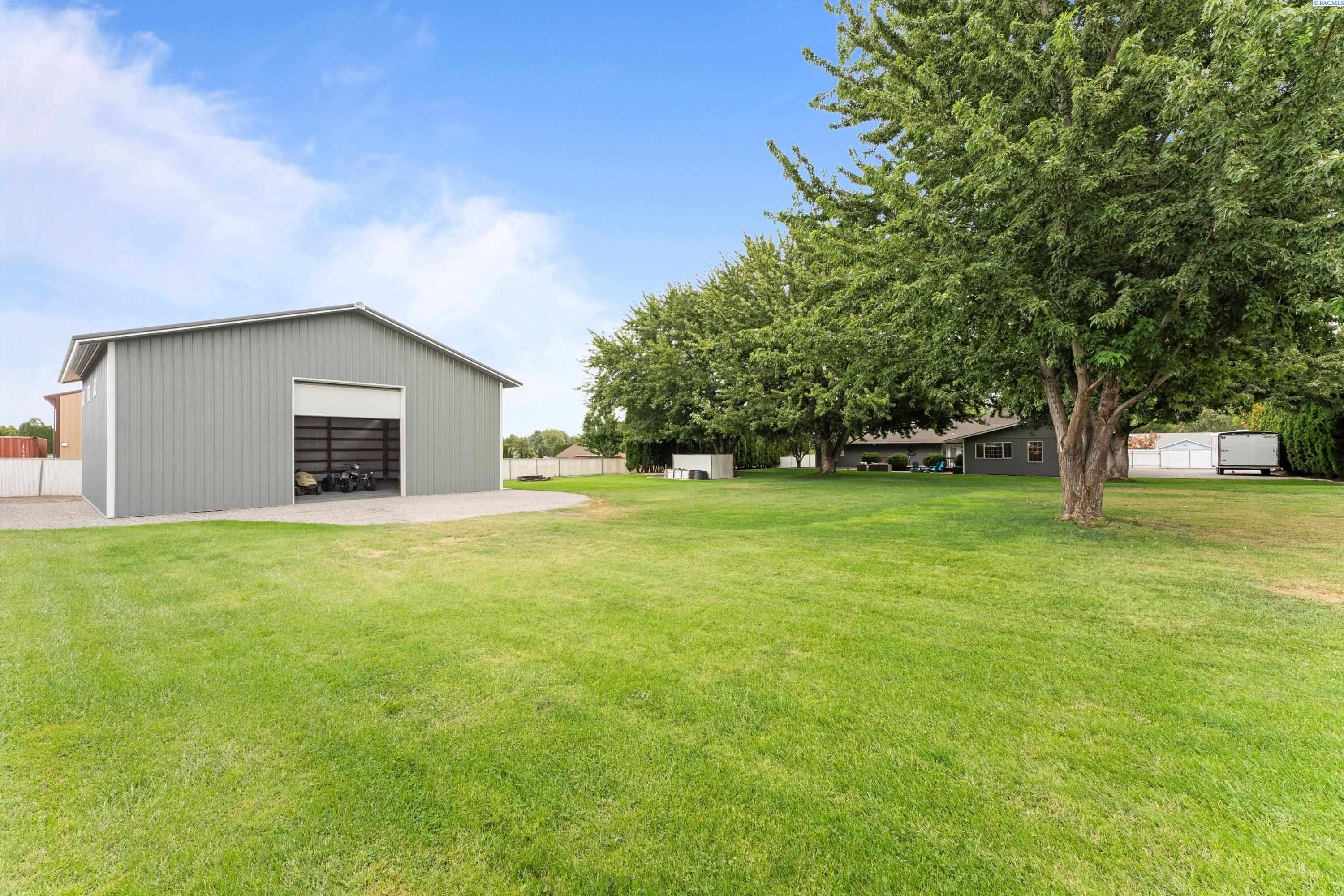 4623 Mountain Meadow Rd