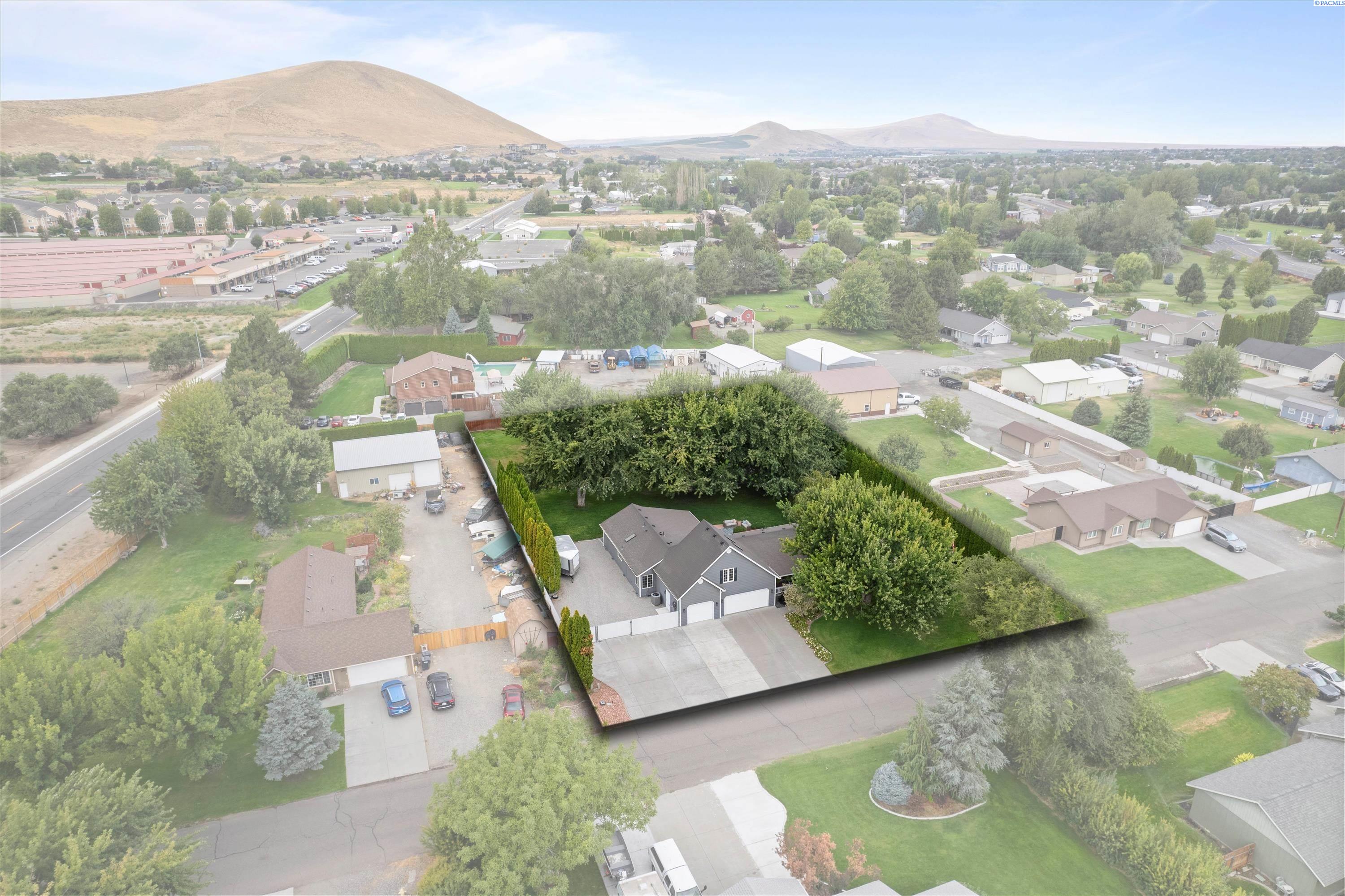 4623 Mountain Meadow Rd