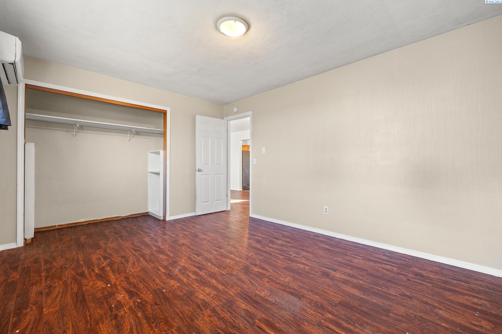 1522 W 6th Ave