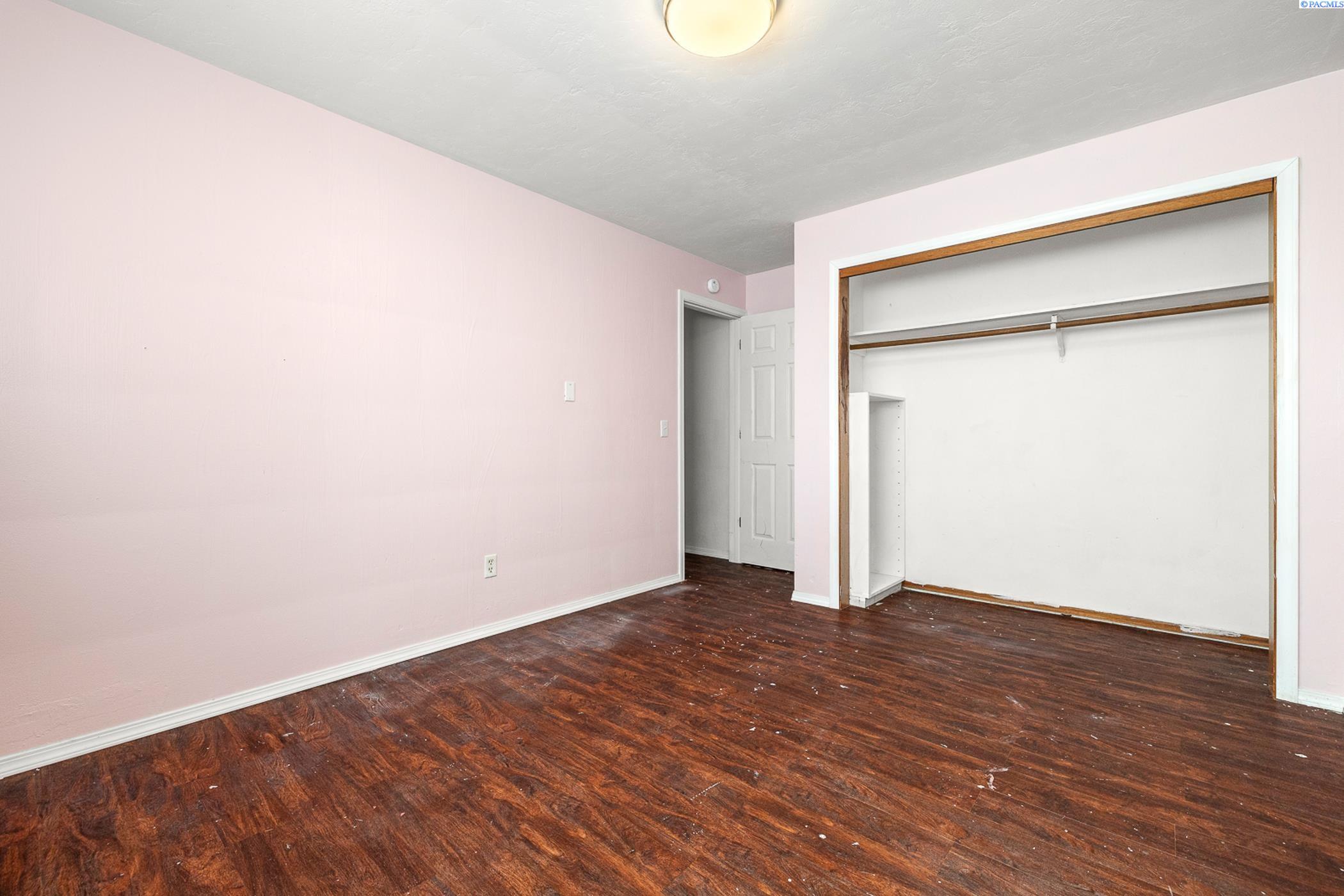 1522 W 6th Ave