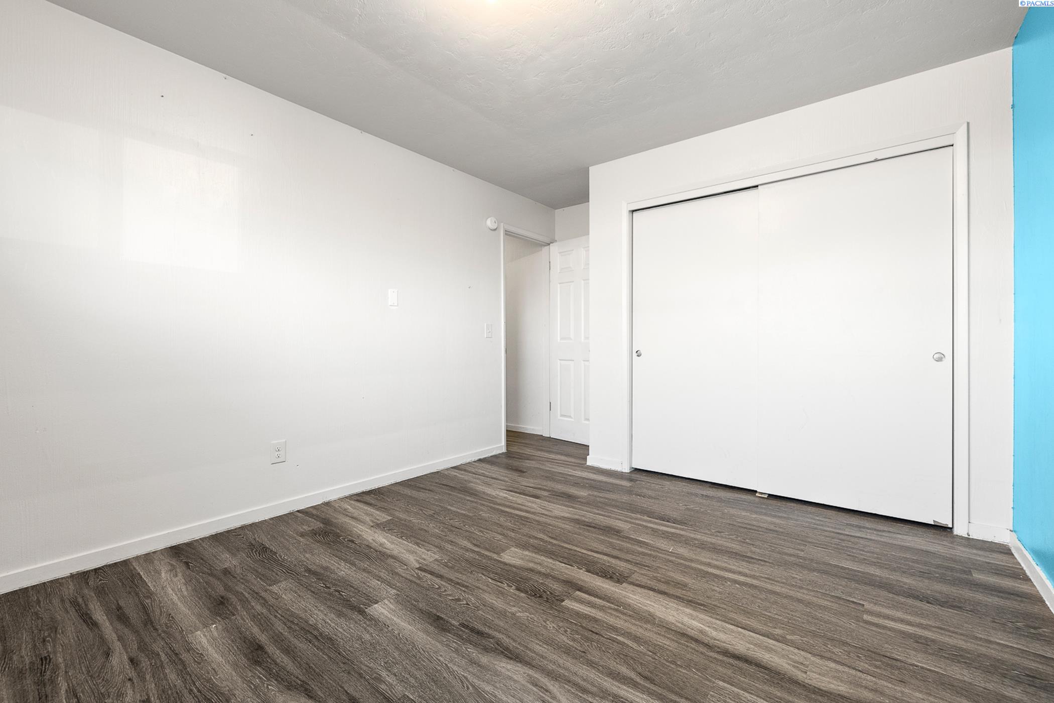 1522 W 6th Ave