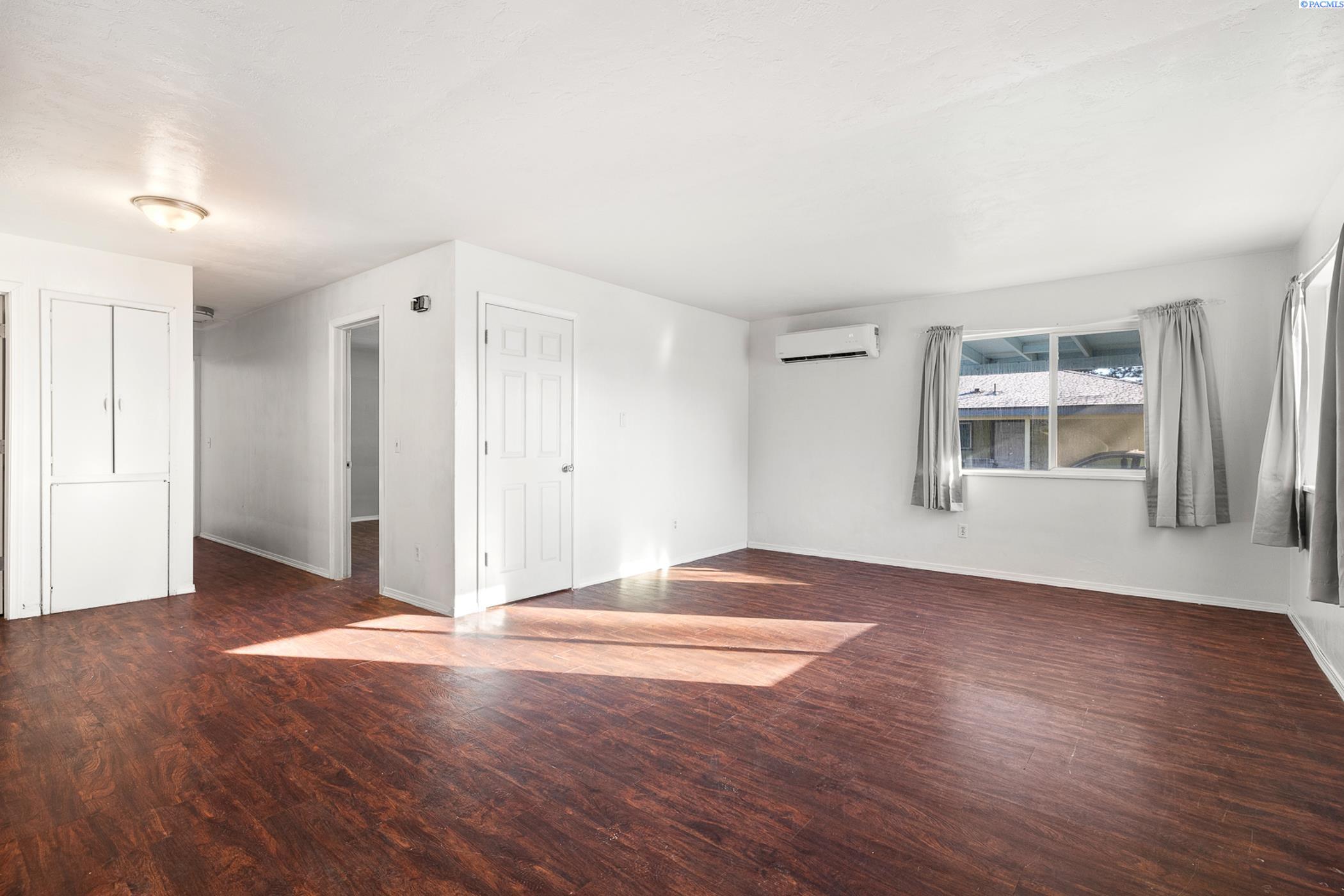 1522 W 6th Ave