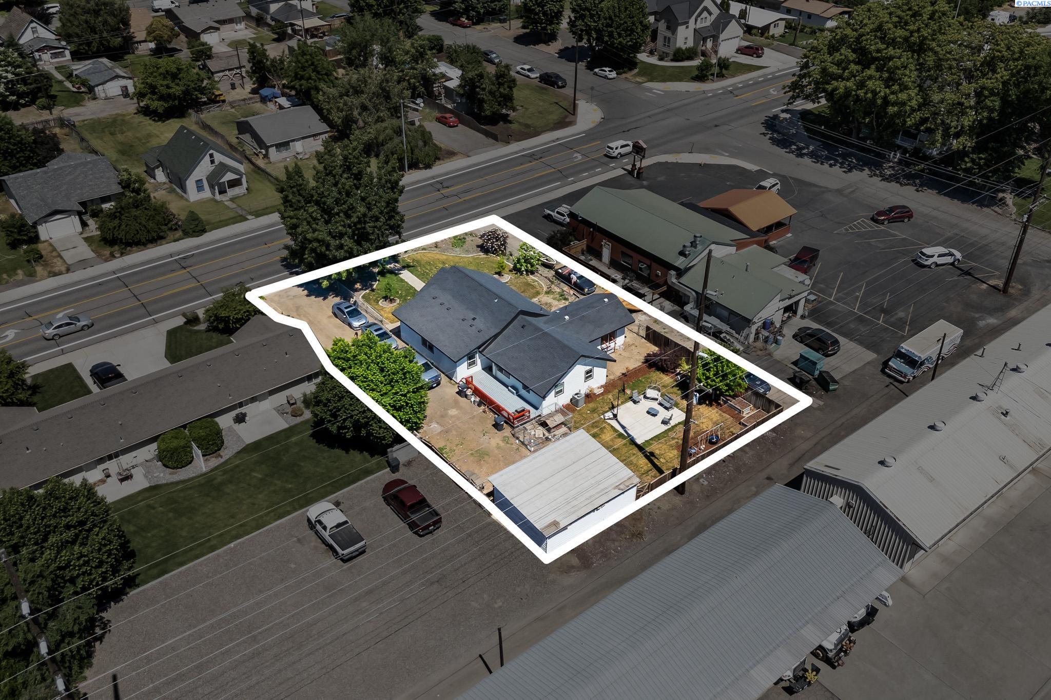 1423 Wine Country Rd