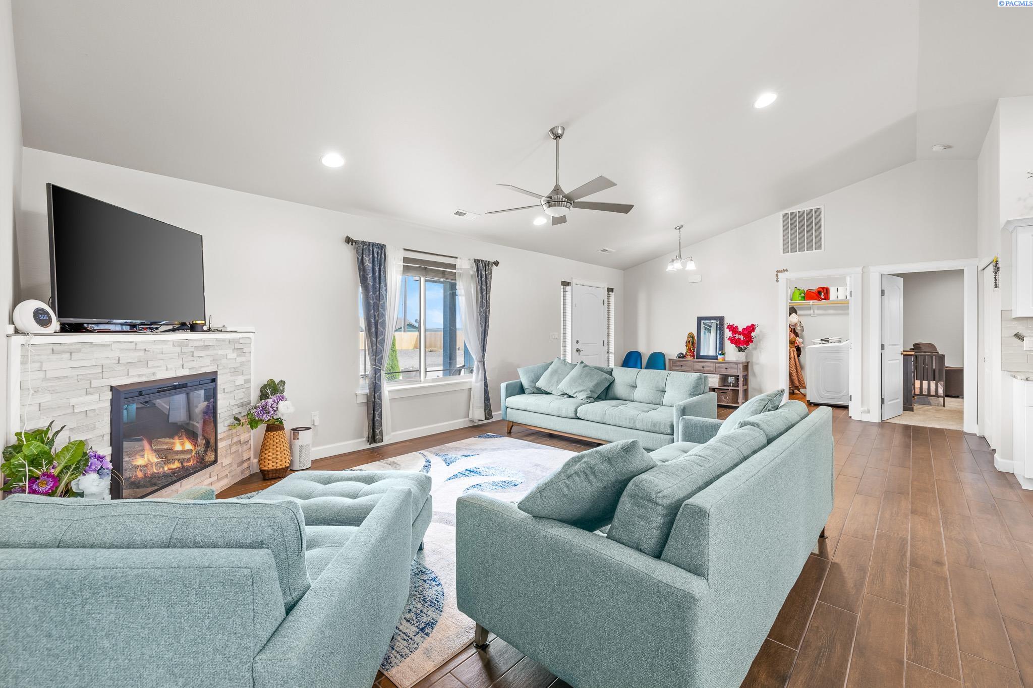 280 Jake Rd