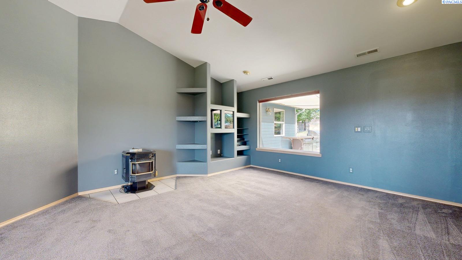 6105 W Argent Road