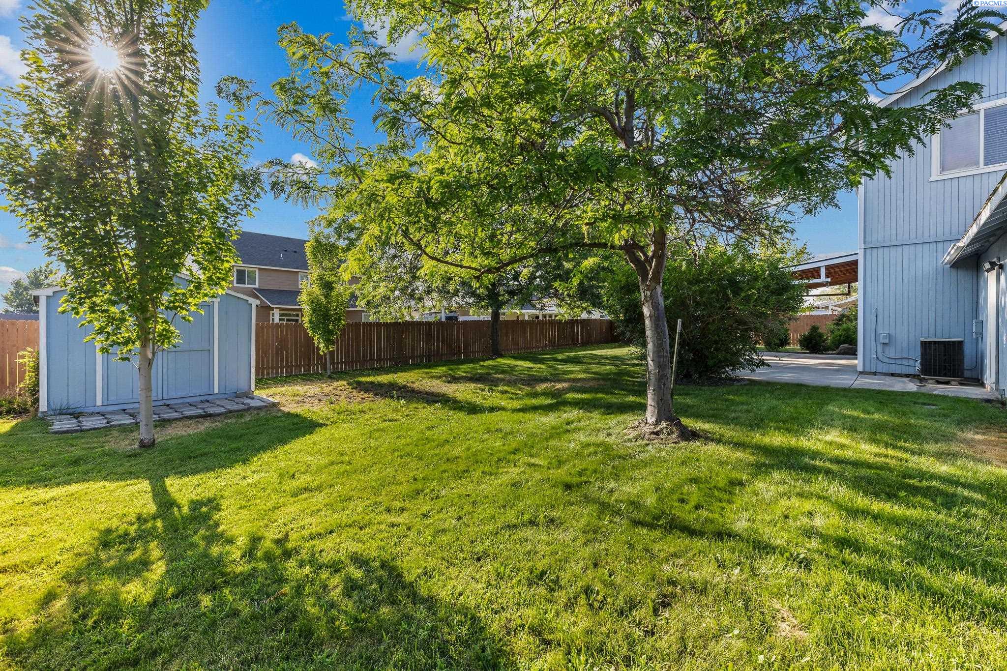5780 Oleander Dr