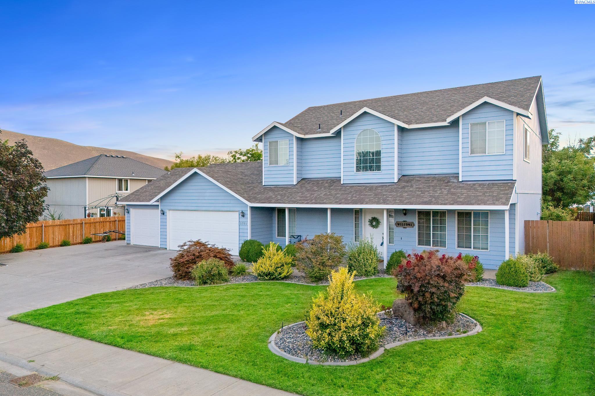 5780 Oleander Dr