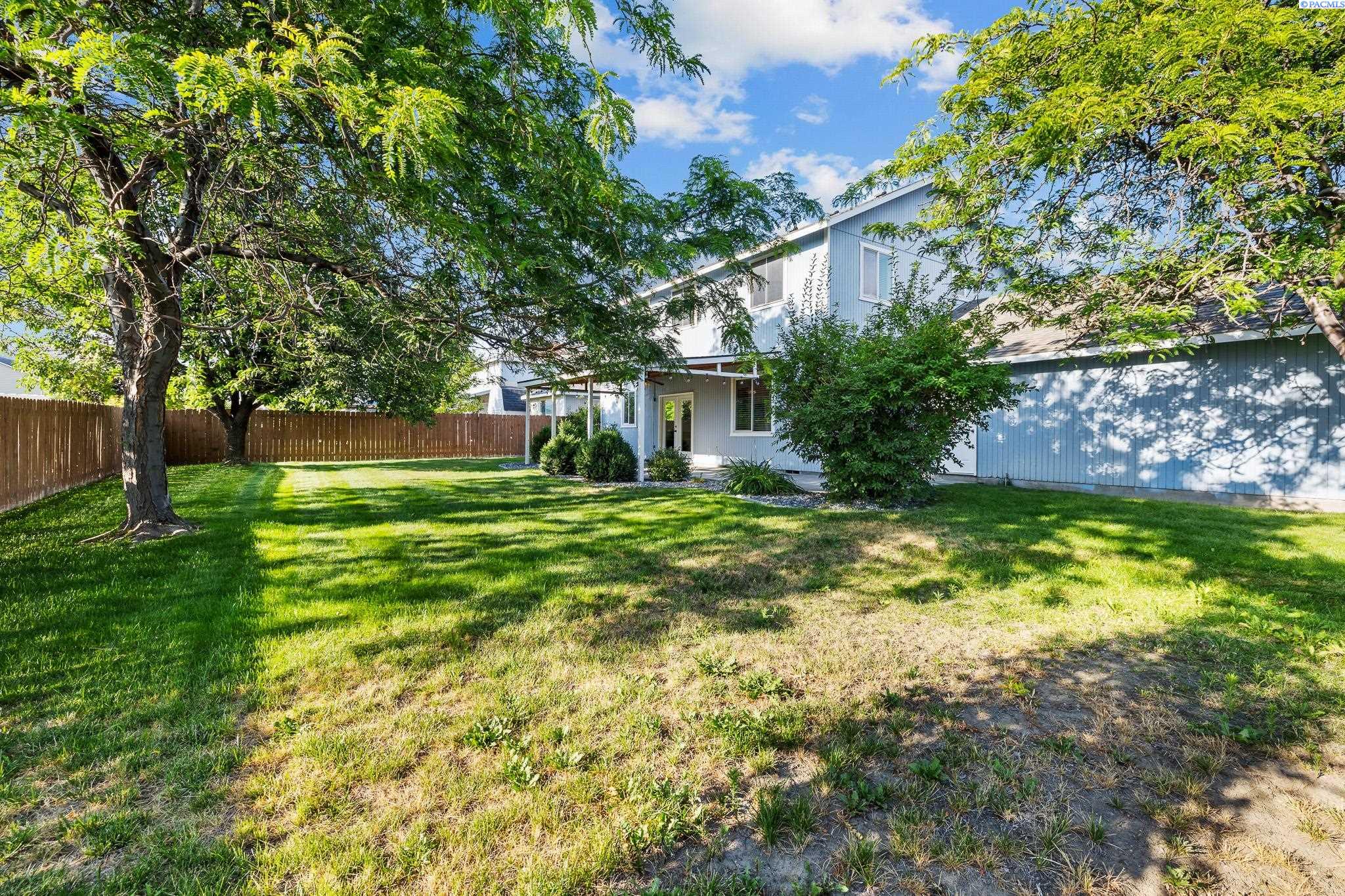 5780 Oleander Dr