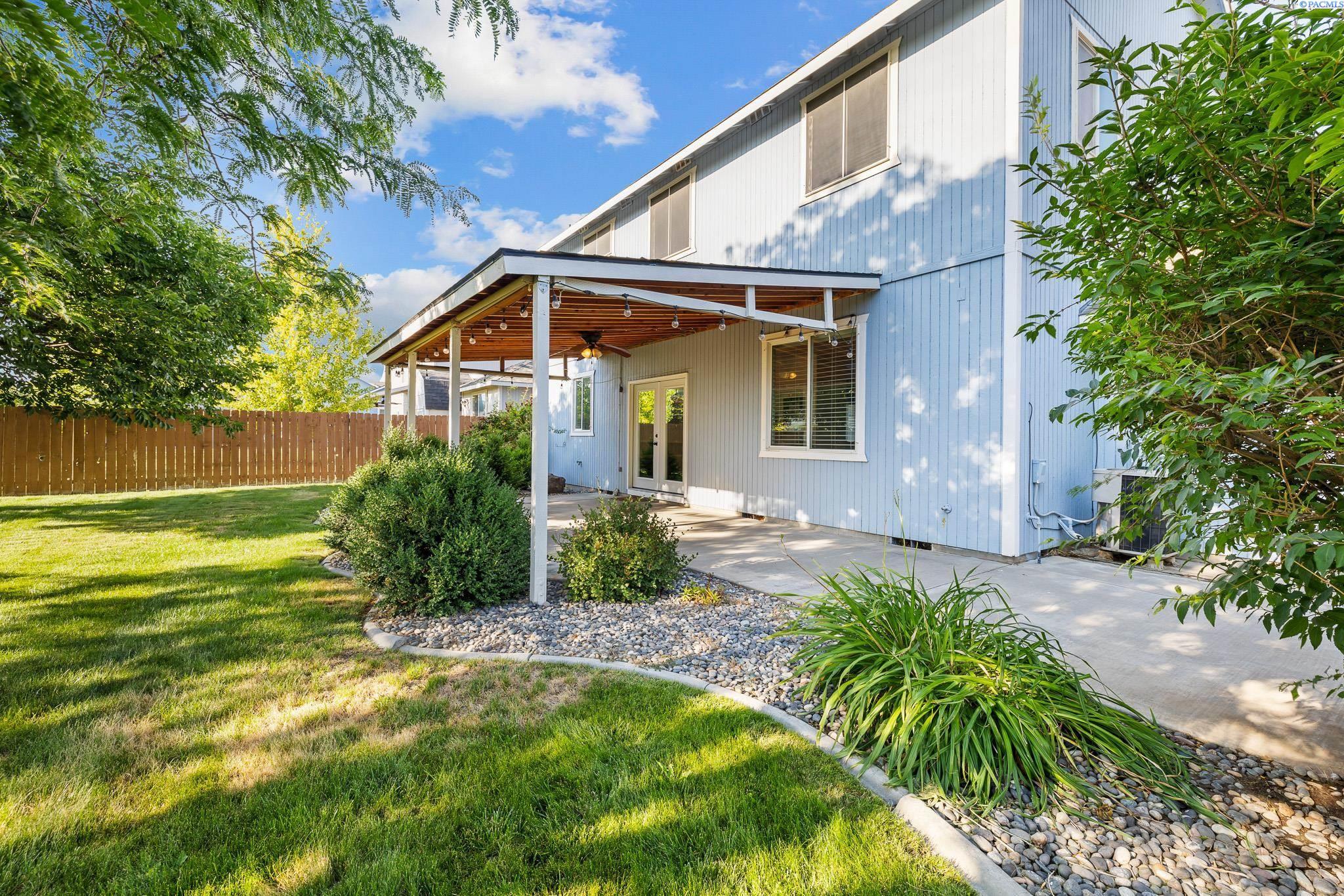 5780 Oleander Dr