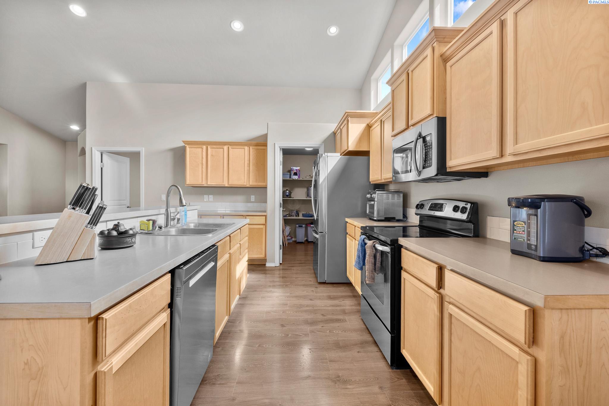 6273 Teak Lane
