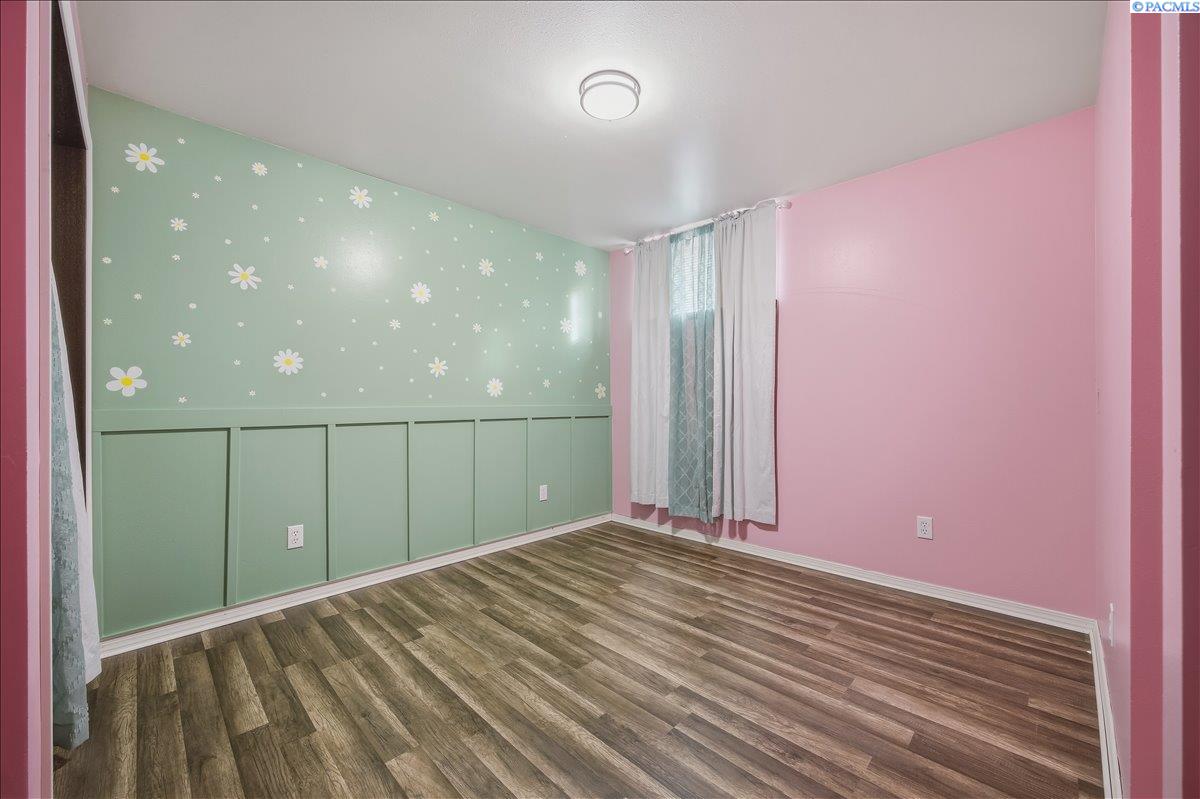 203 W Wagon Wheel Pr Nw