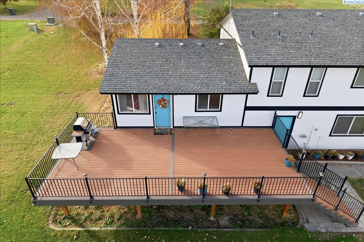 203 W Wagon Wheel Pr Nw