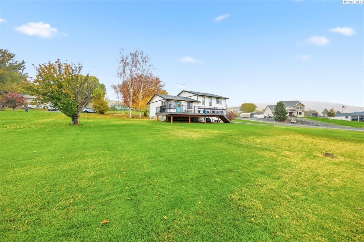 203 W Wagon Wheel Pr Nw