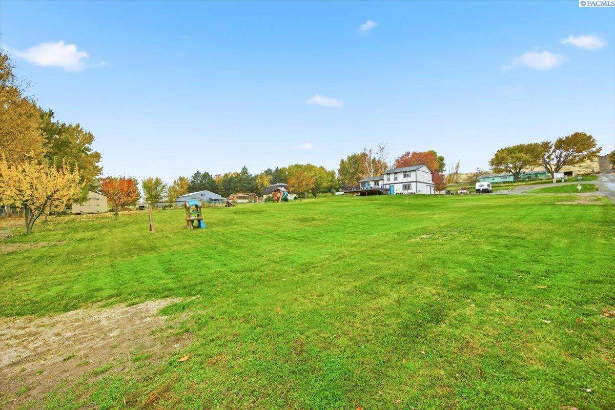 203 W Wagon Wheel Pr Nw