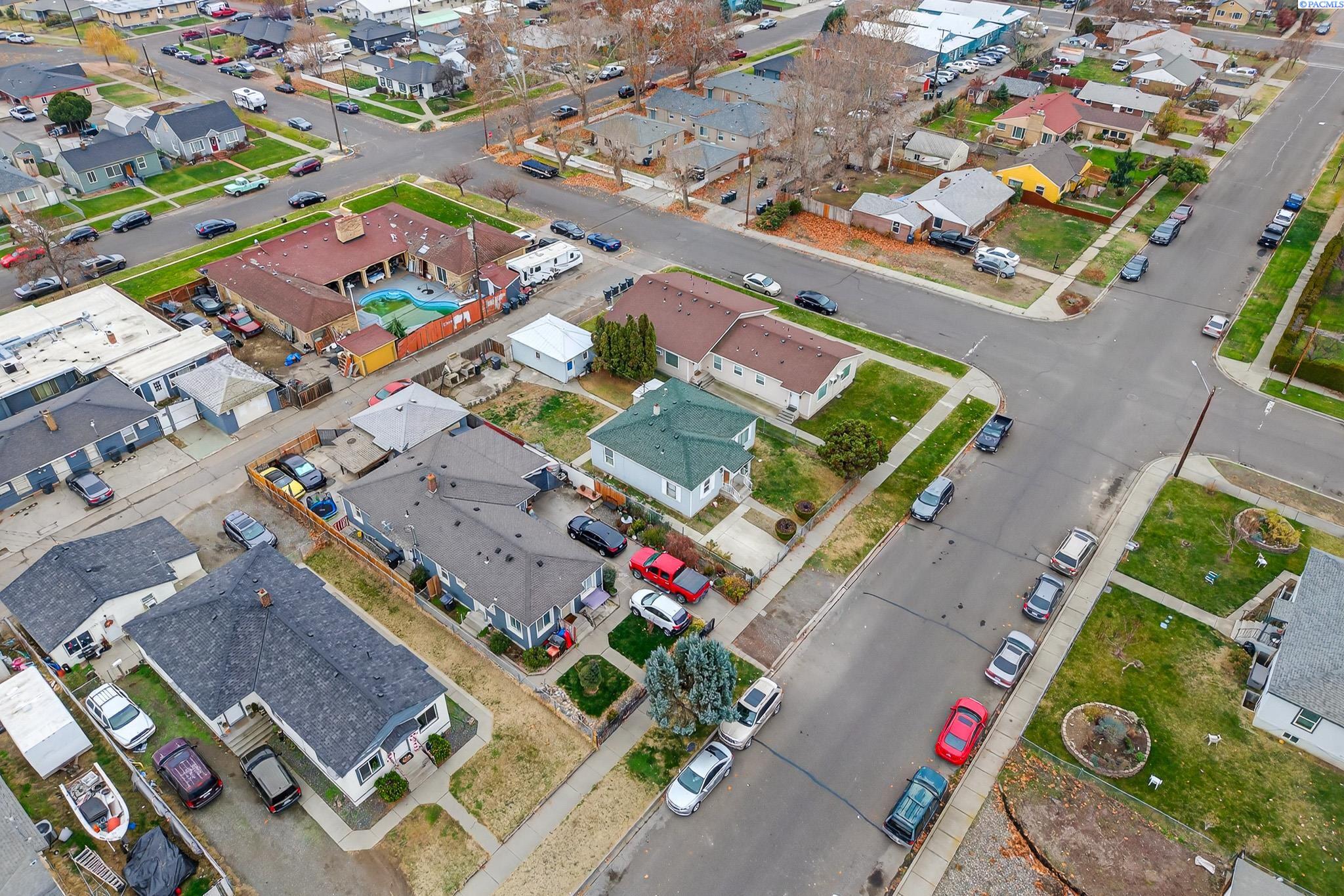 1126 W Yakima St