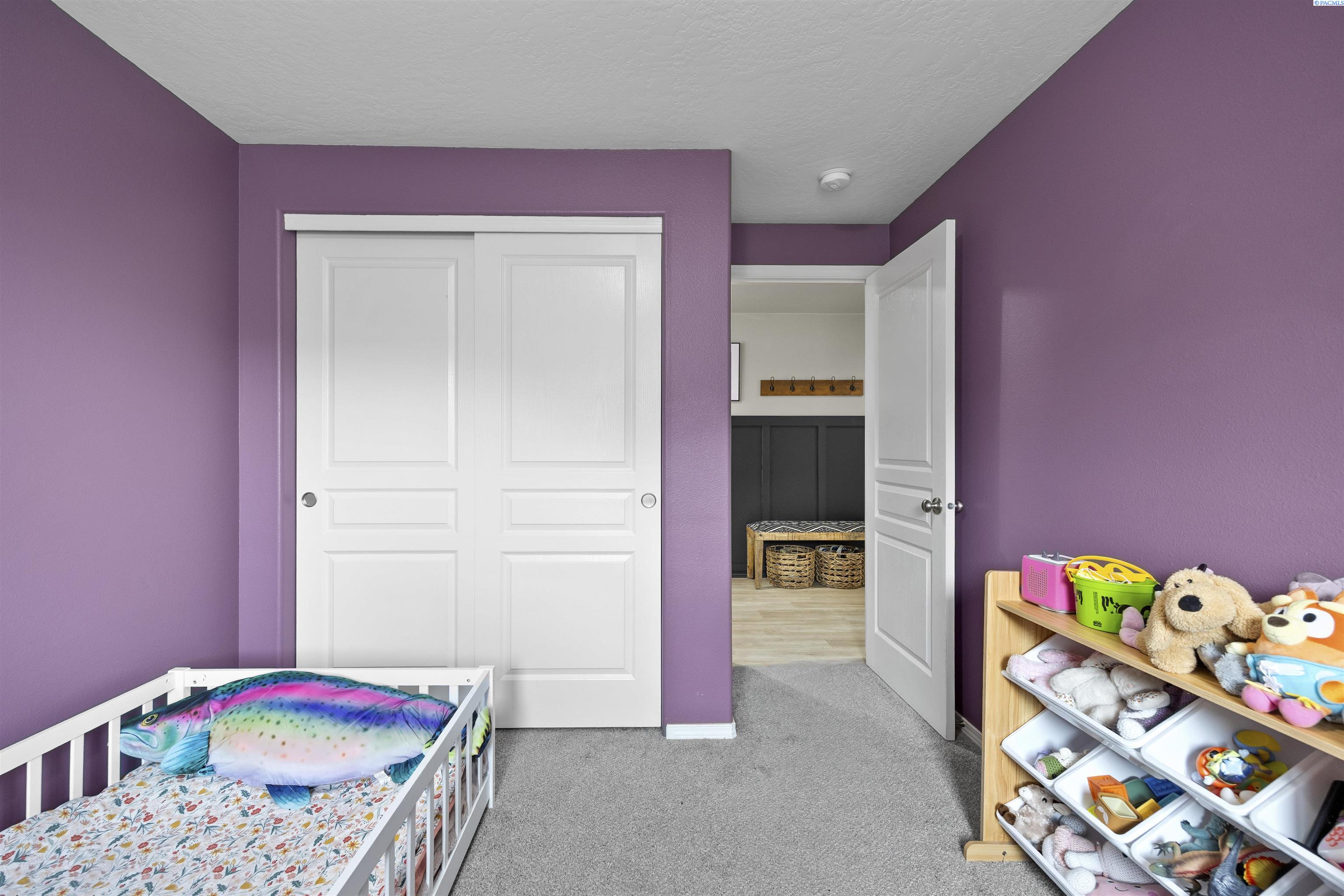 521 Marysville Way