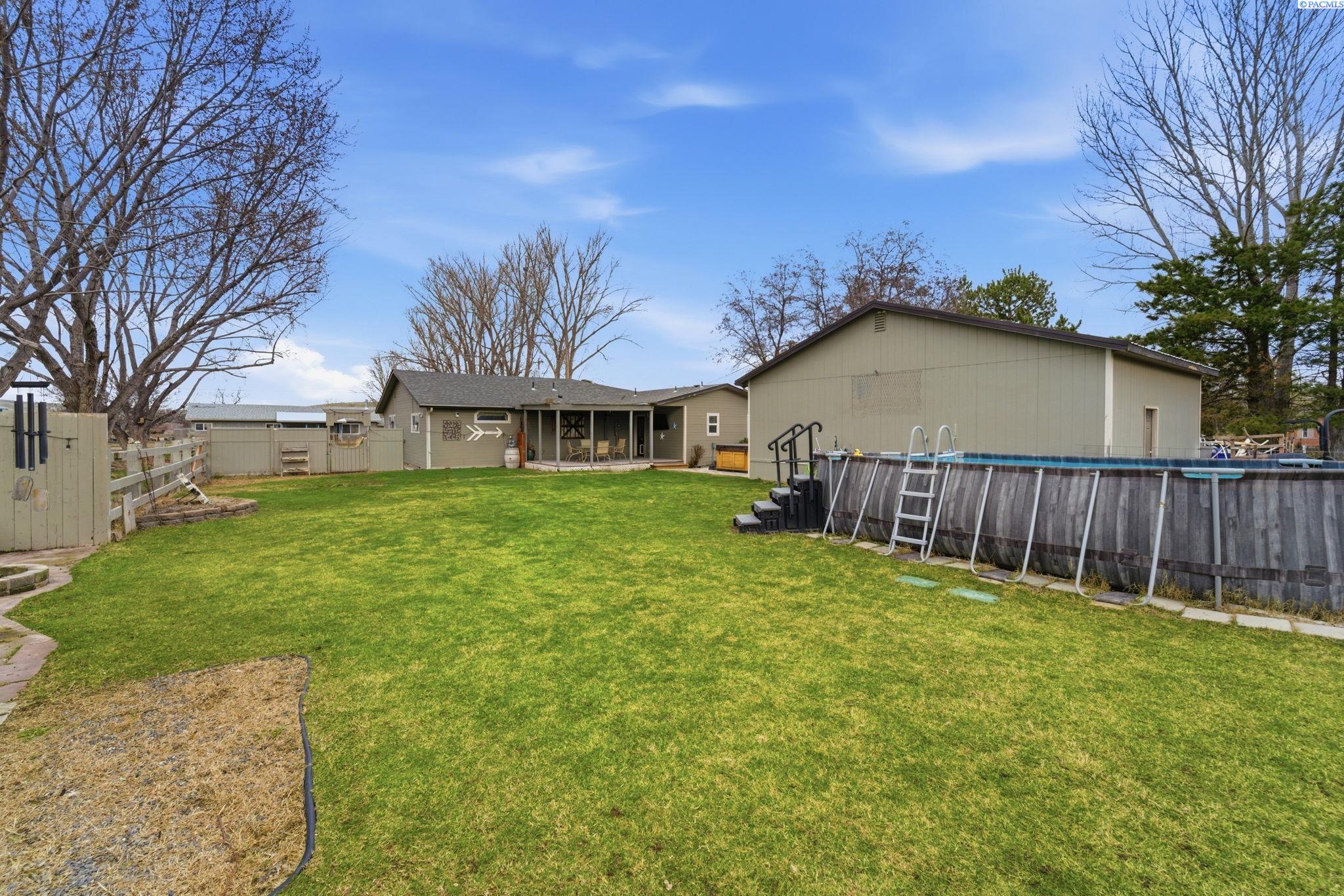 5603 E Hamilton Rd