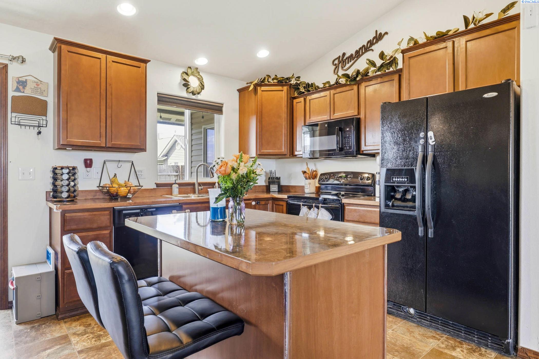 5512 Leon Ct