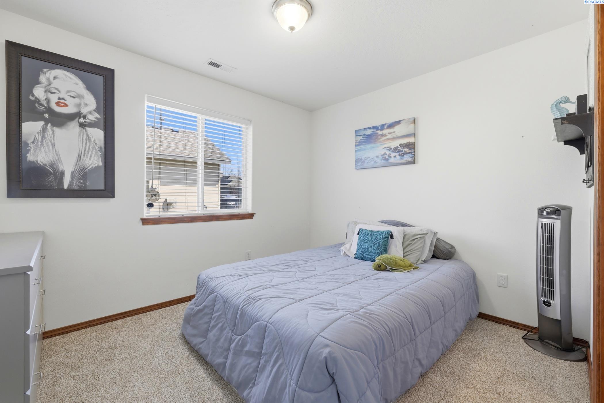 5512 Leon Ct