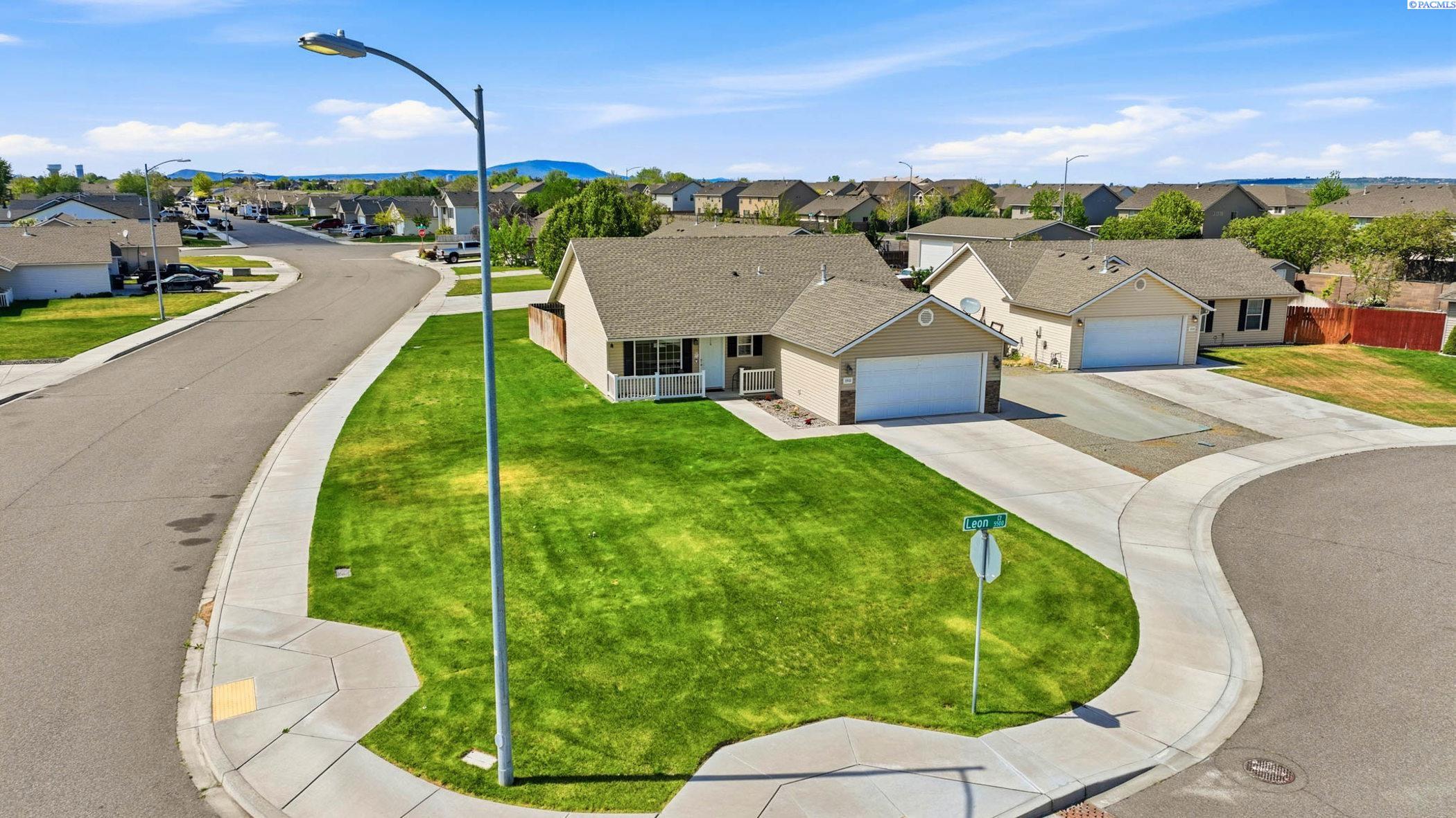 5512 Leon Ct
