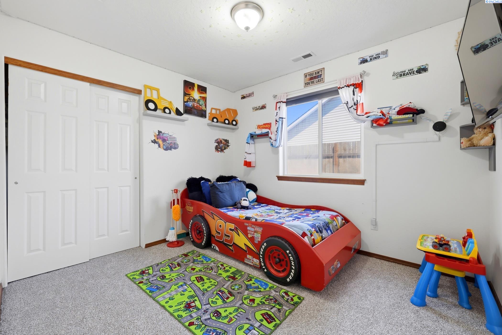 5512 Leon Ct